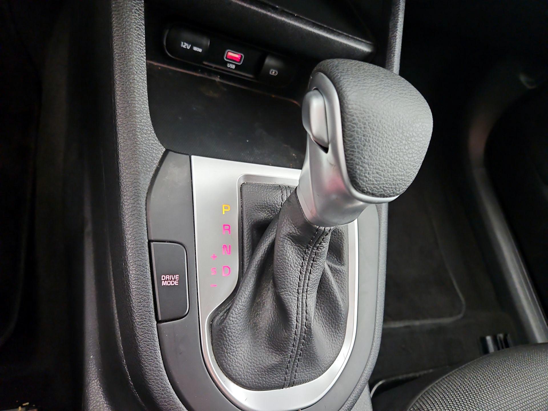 Thumbnail: 2024 Kia Forte - 17