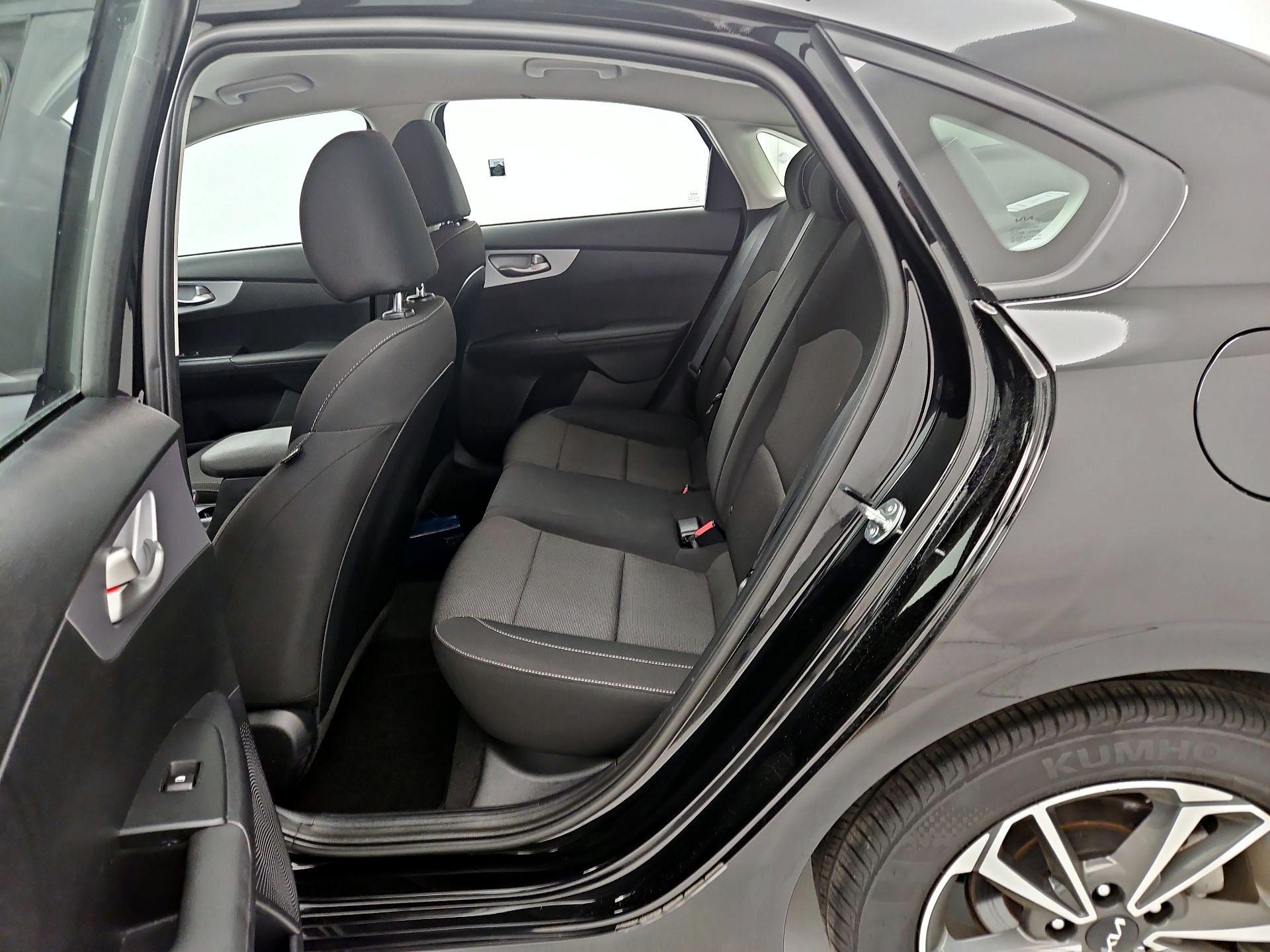 Thumbnail: 2024 Kia Forte - 19