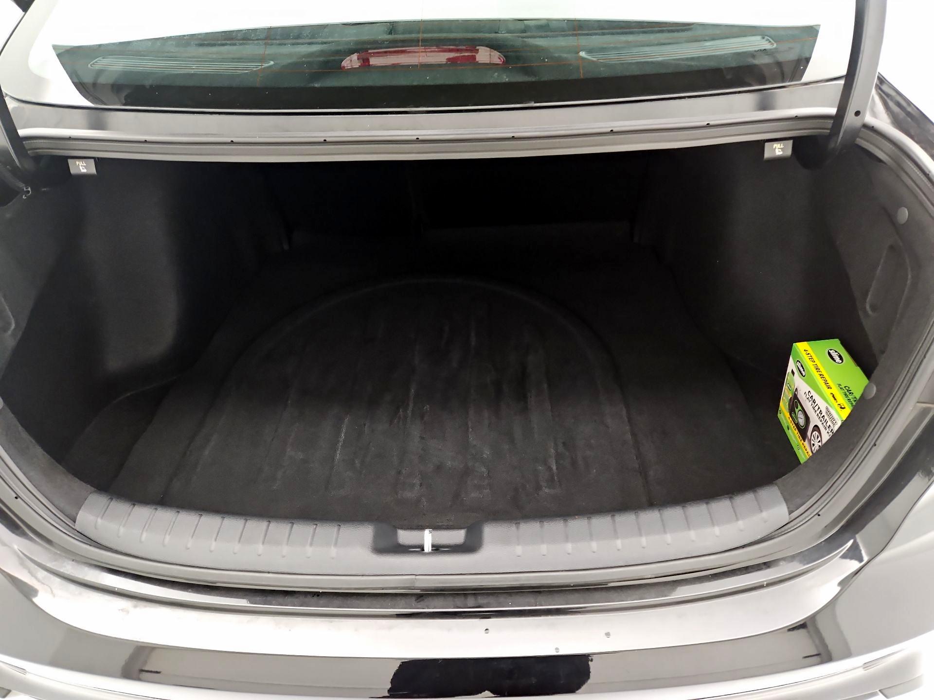 Thumbnail: 2024 Kia Forte - 20