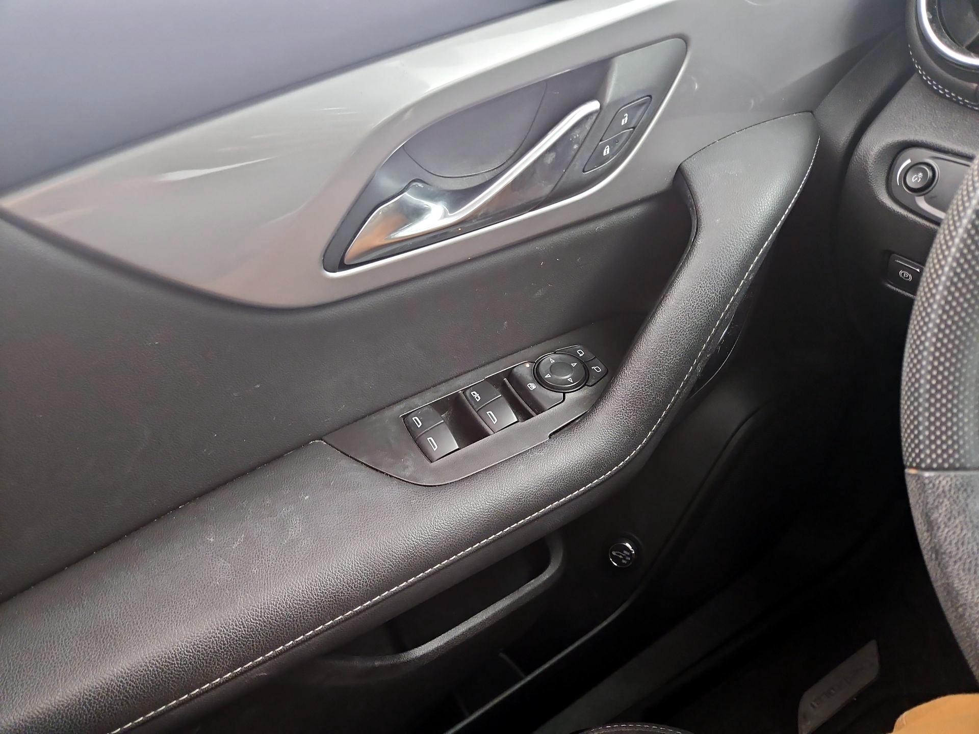 Thumbnail: 2024 Chevrolet Blazer - 12