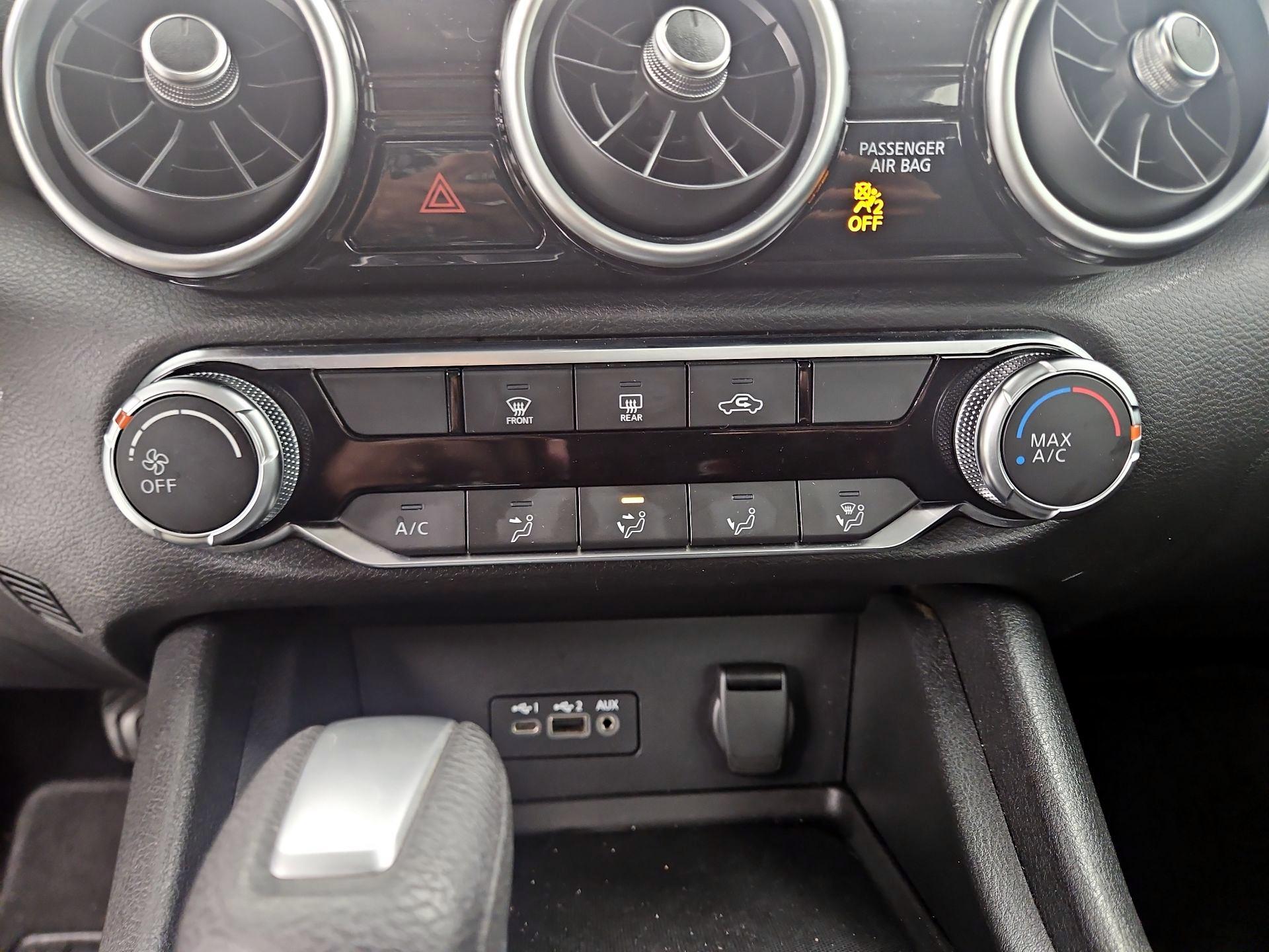 Thumbnail: 2023 Nissan Sentra - 16