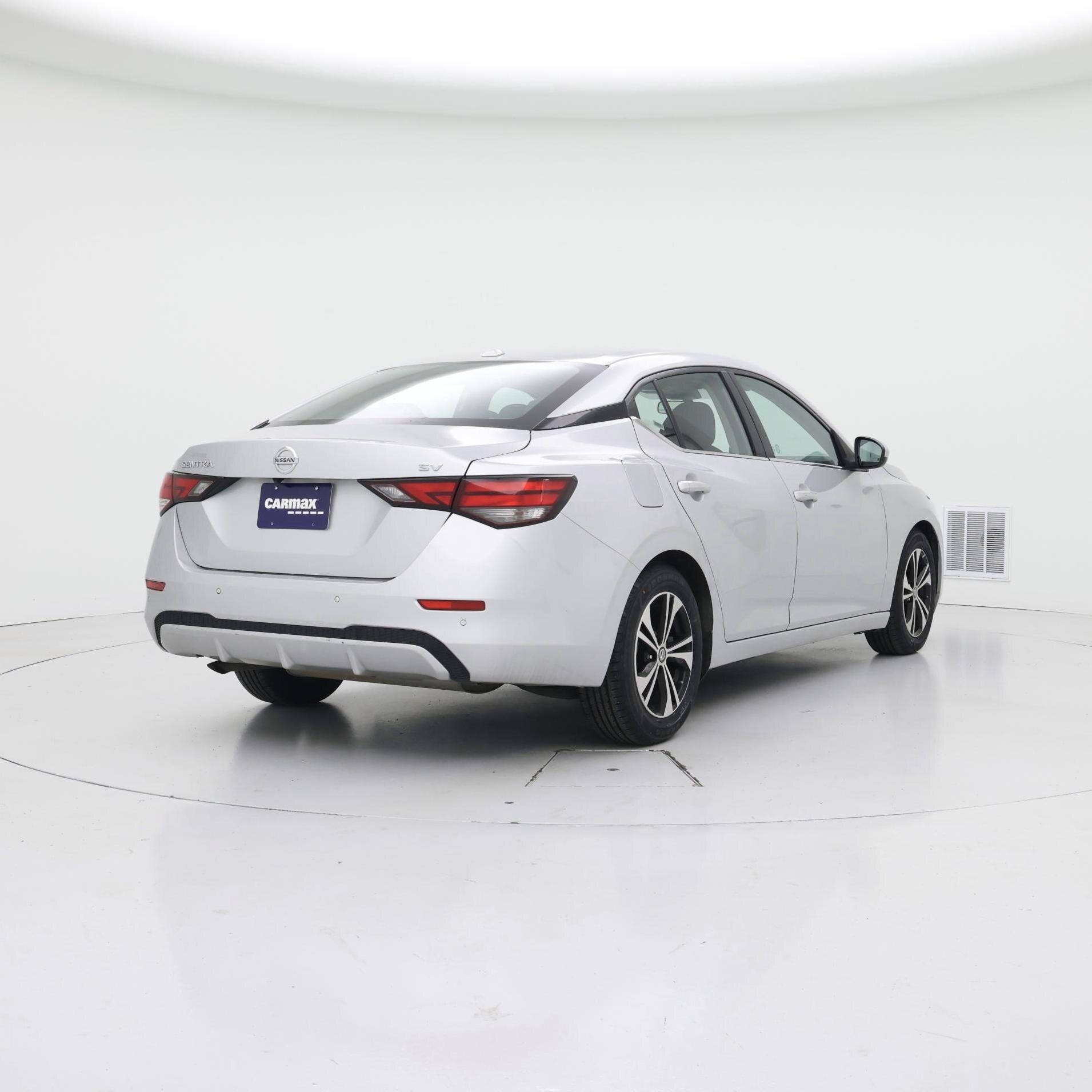 Thumbnail: 2023 Nissan Sentra - 8