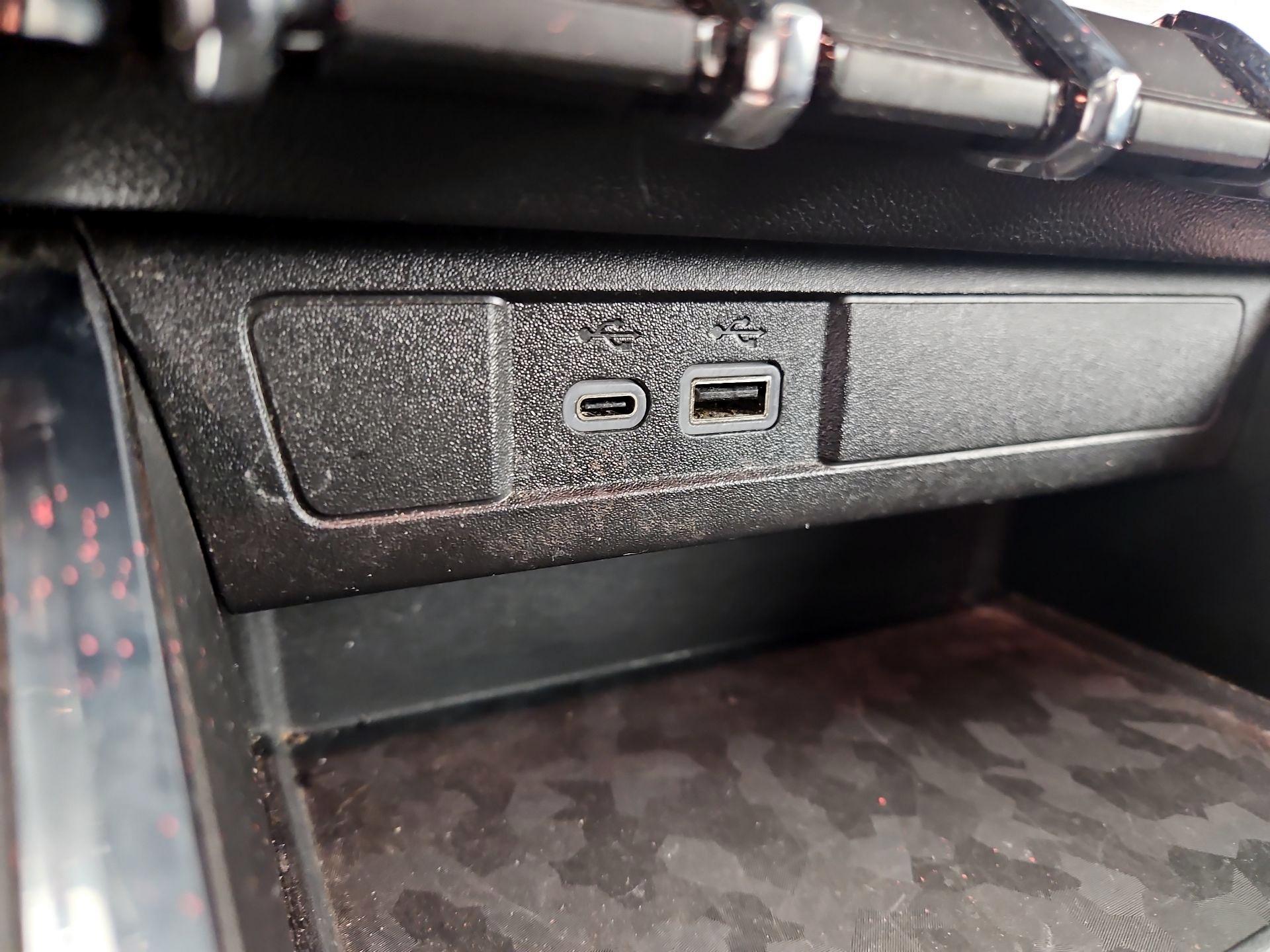 Thumbnail: 2024 GMC Canyon - 18