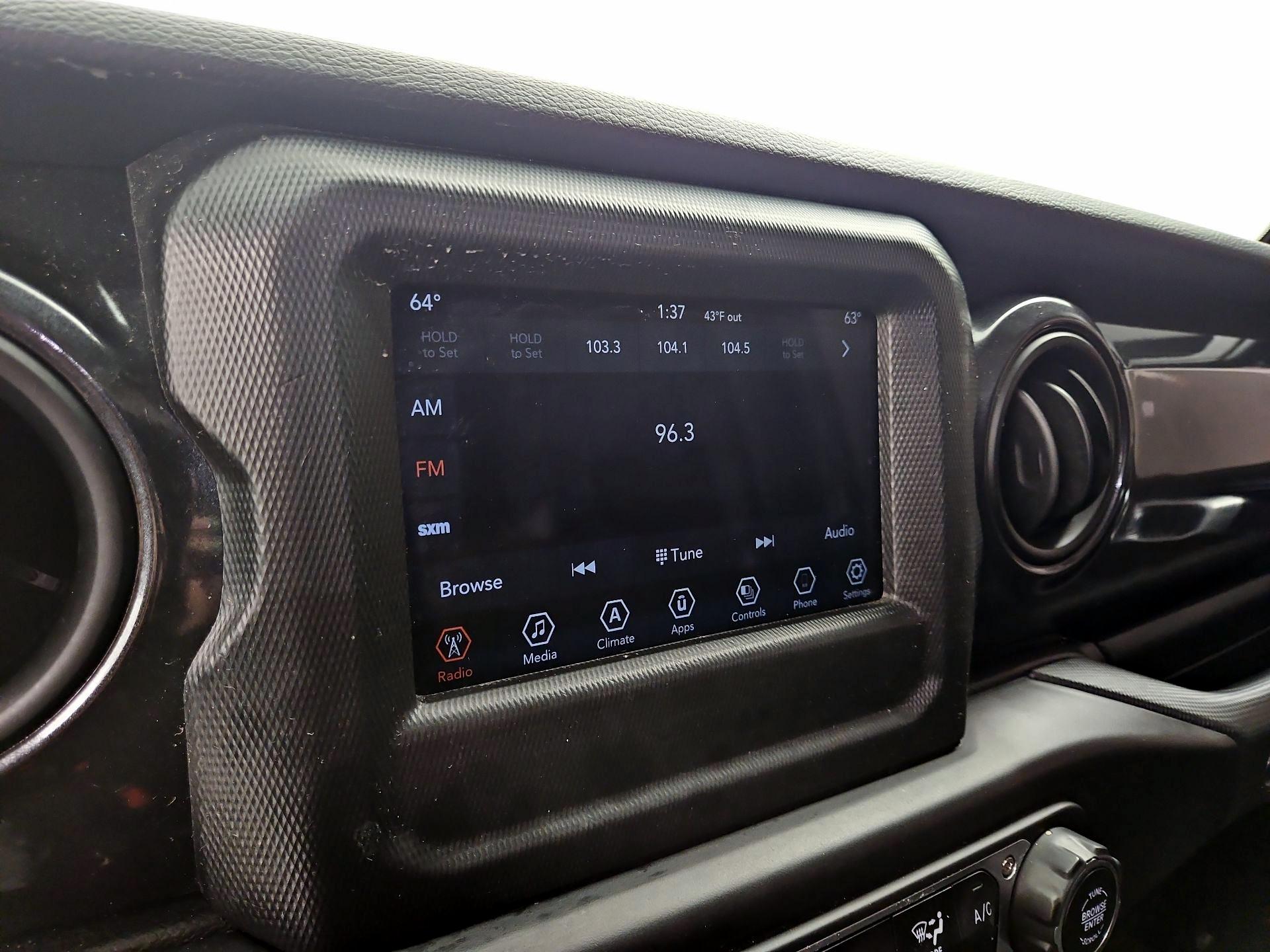 Thumbnail: 2022 Jeep Gladiator - 15