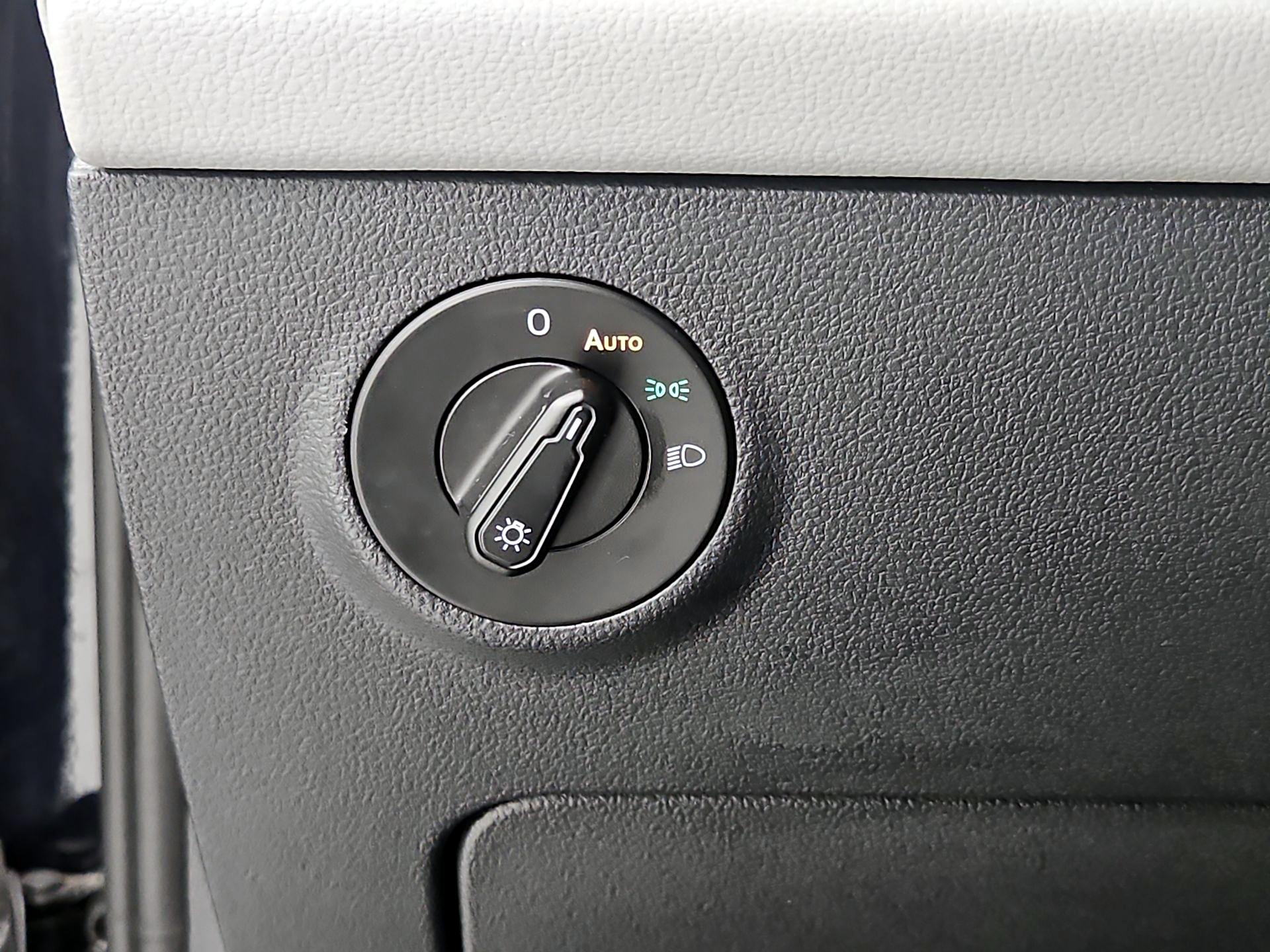 Thumbnail: 2024 Volkswagen Taos - 13