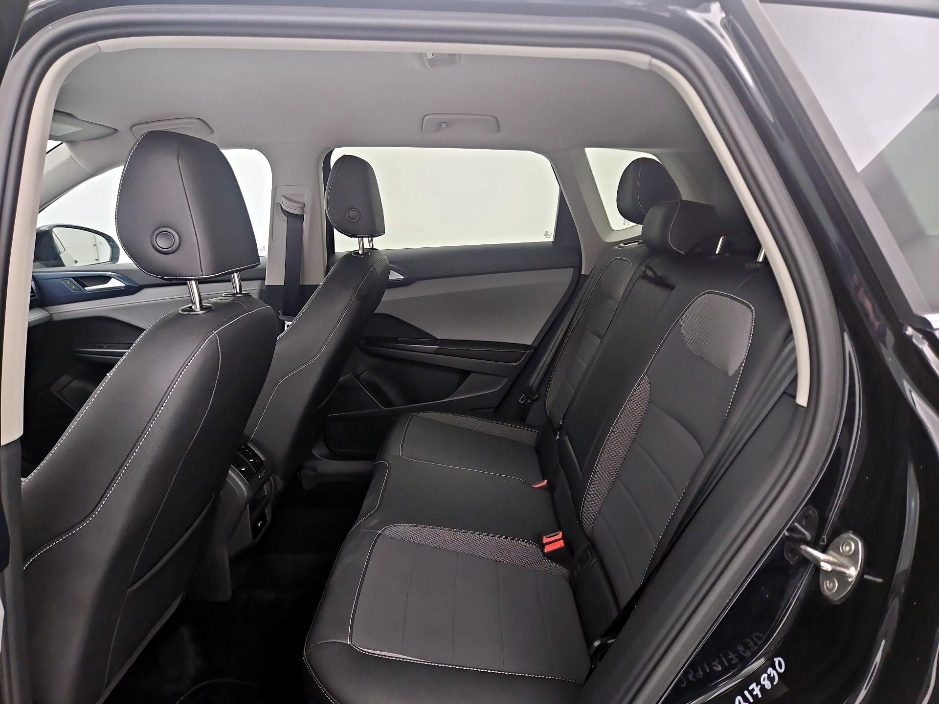 Thumbnail: 2024 Volkswagen Taos - 19