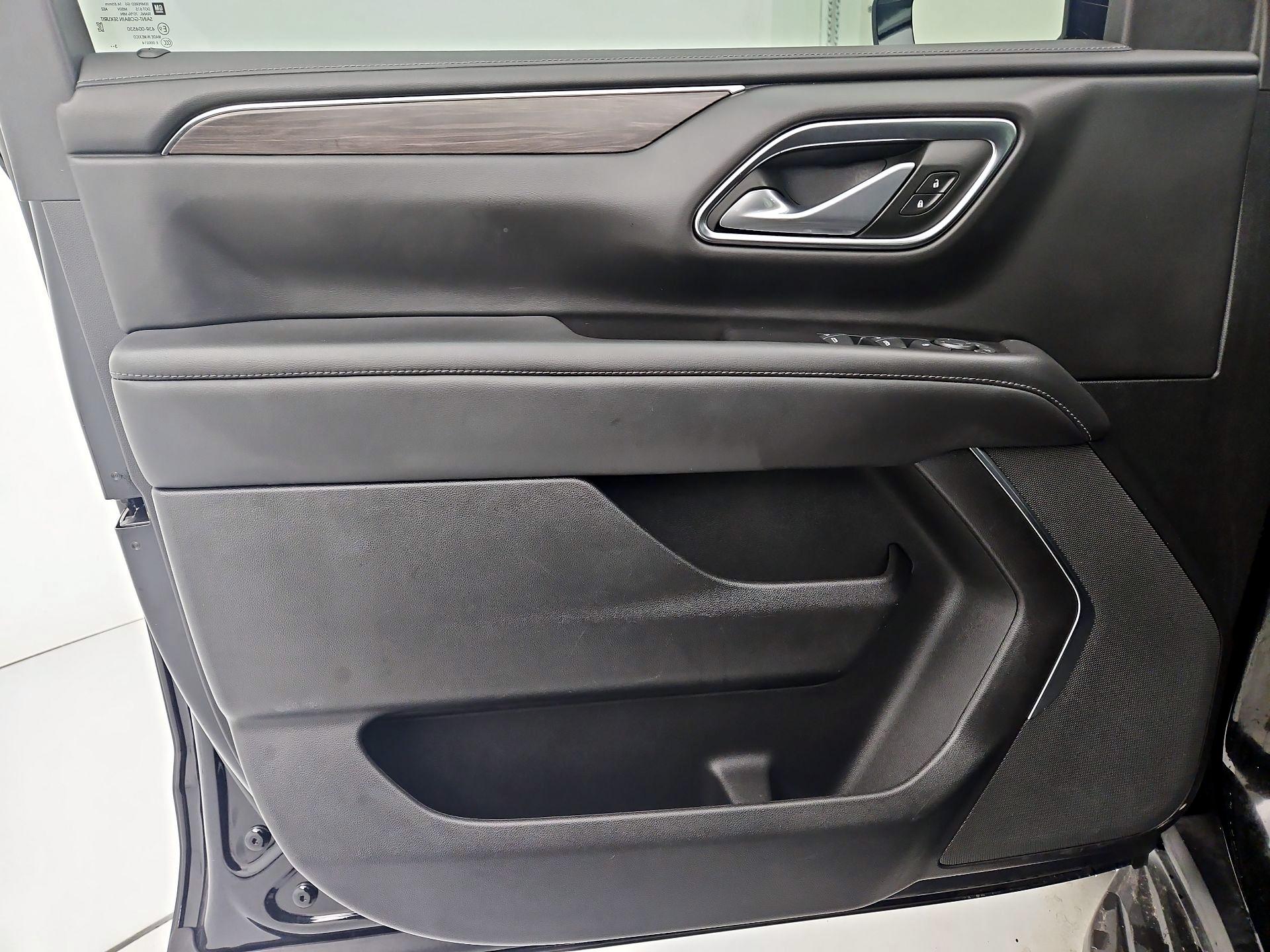 Thumbnail: 2024 Chevrolet Suburban - 12