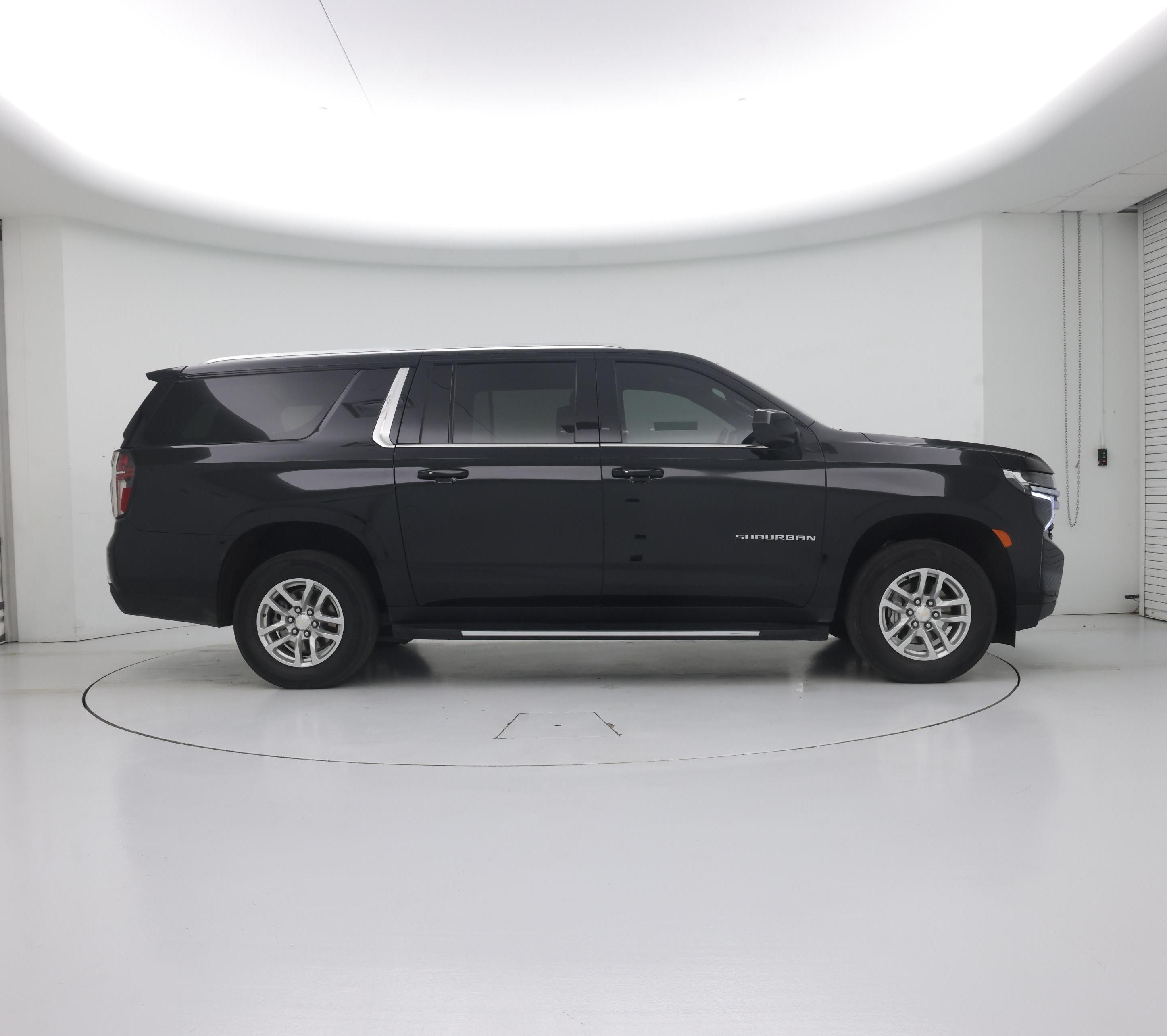 Thumbnail: 2024 Chevrolet Suburban - 7