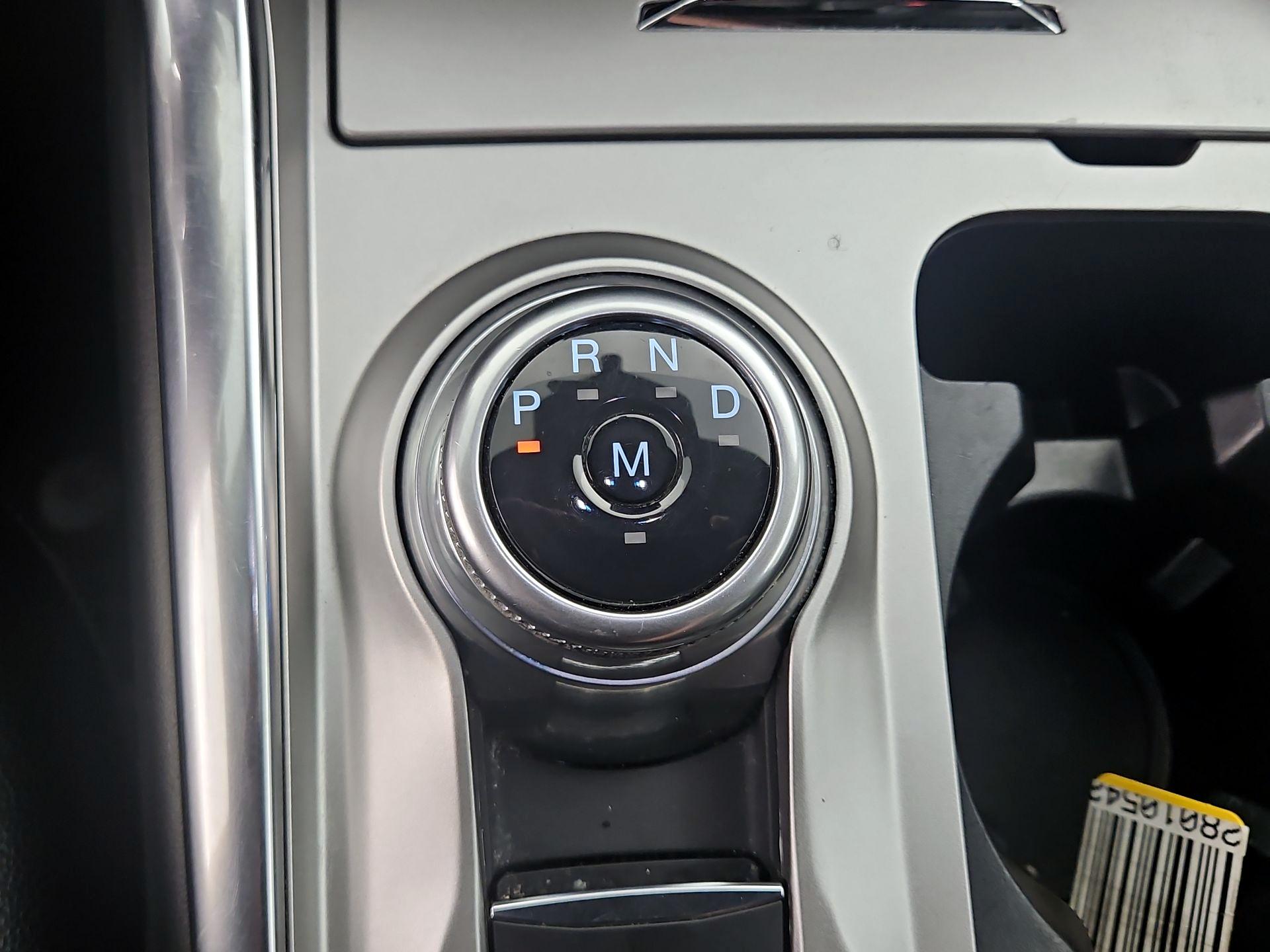 Thumbnail: 2020 Ford Explorer - 18