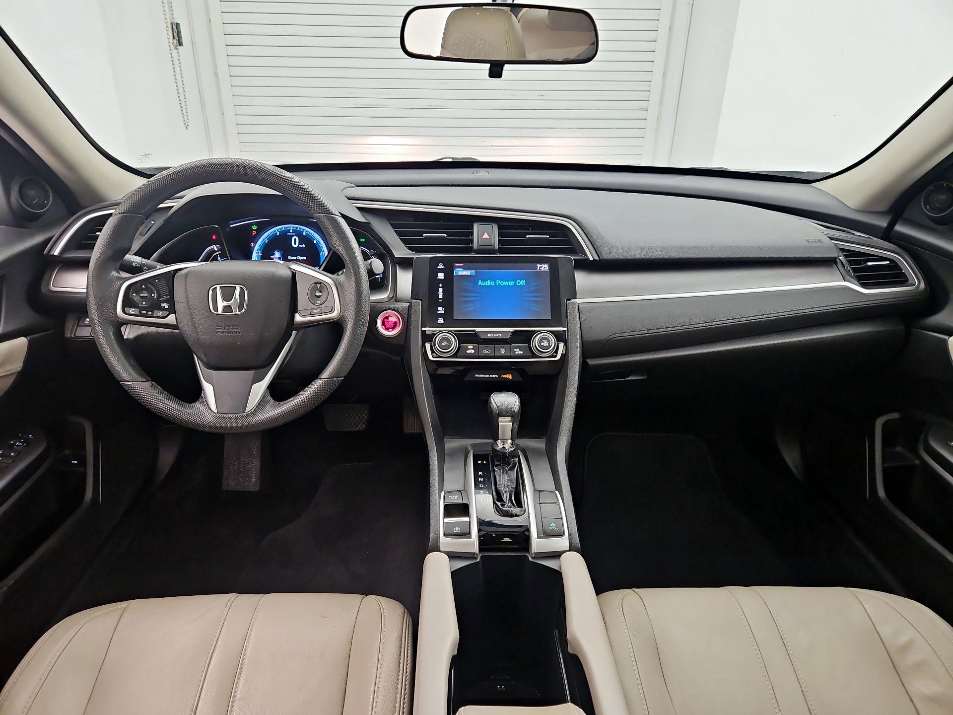 Thumbnail: 2016 Honda Civic - 9