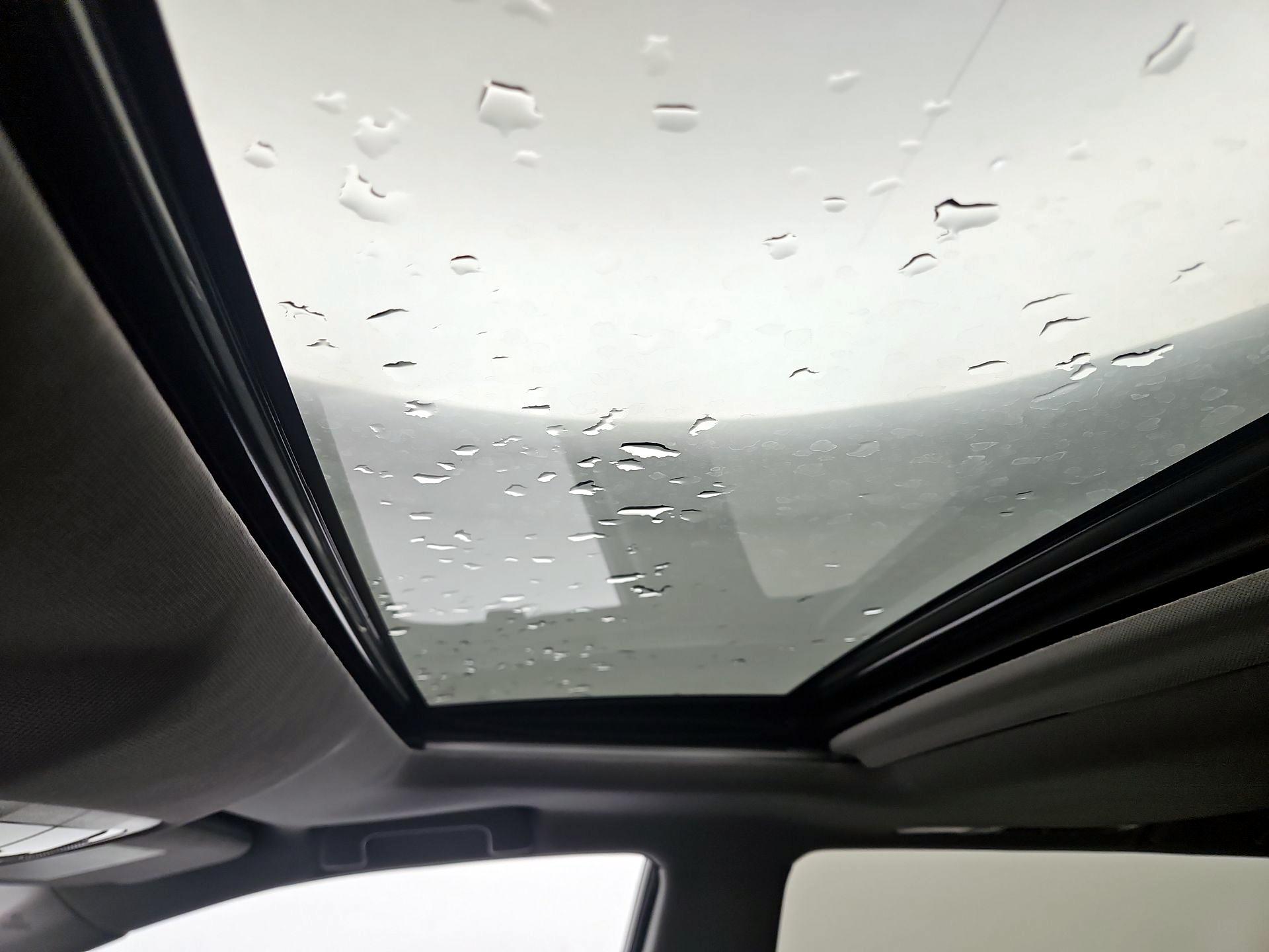 Thumbnail: 2017 Toyota Highlander - 20