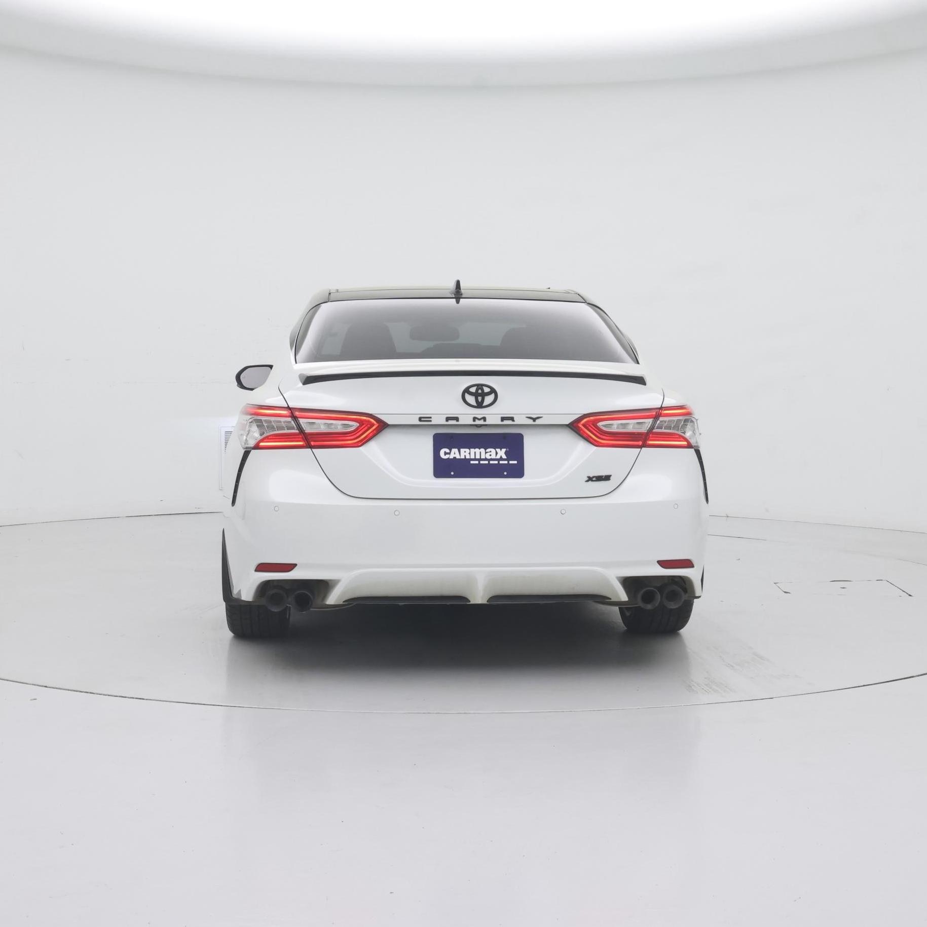 Thumbnail: 2017 Nissan Titan - 6