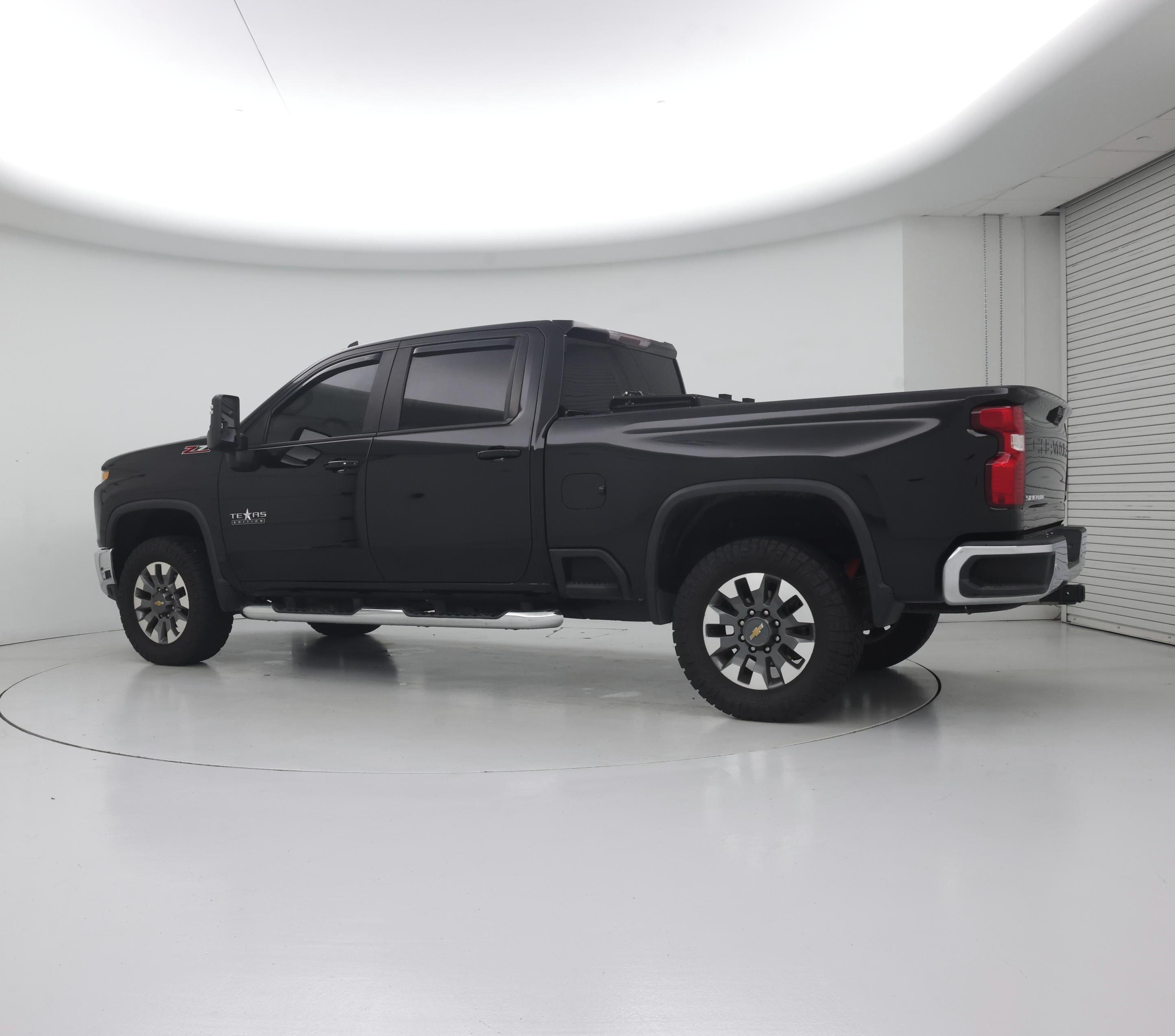 Thumbnail: 2022 Chevrolet Silverado 2500 - 4