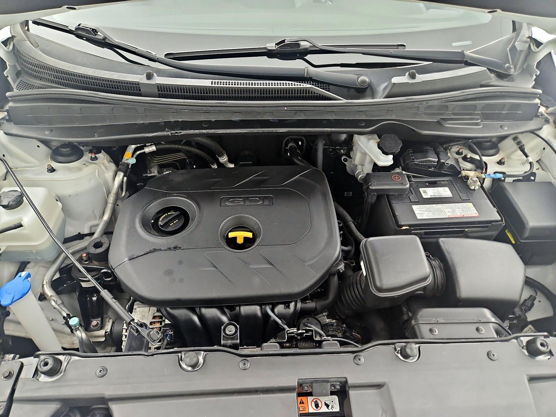 Thumbnail: 2015 Hyundai Tucson - 20