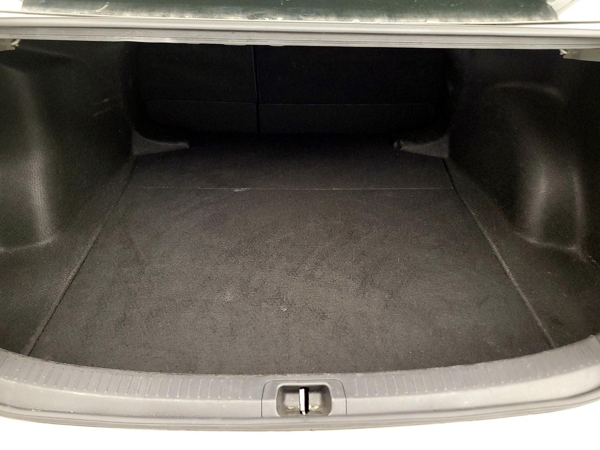 Thumbnail: 2024 Toyota Corolla - 20