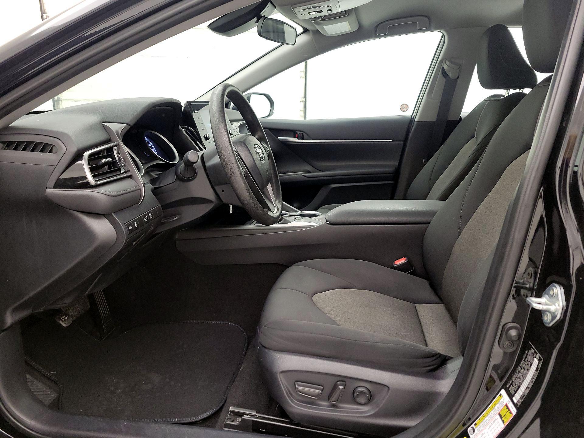 Thumbnail: 2024 Toyota Camry - 11