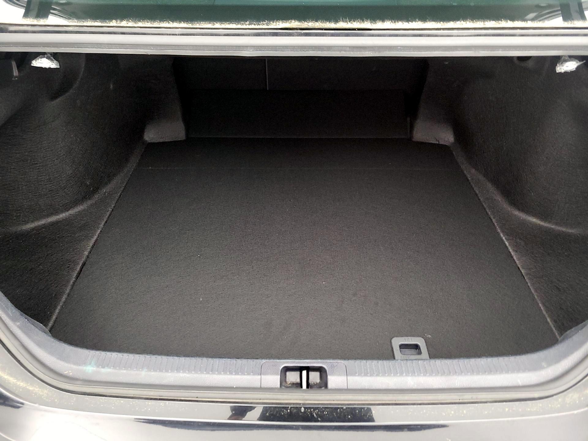 Thumbnail: 2024 Toyota Camry - 20