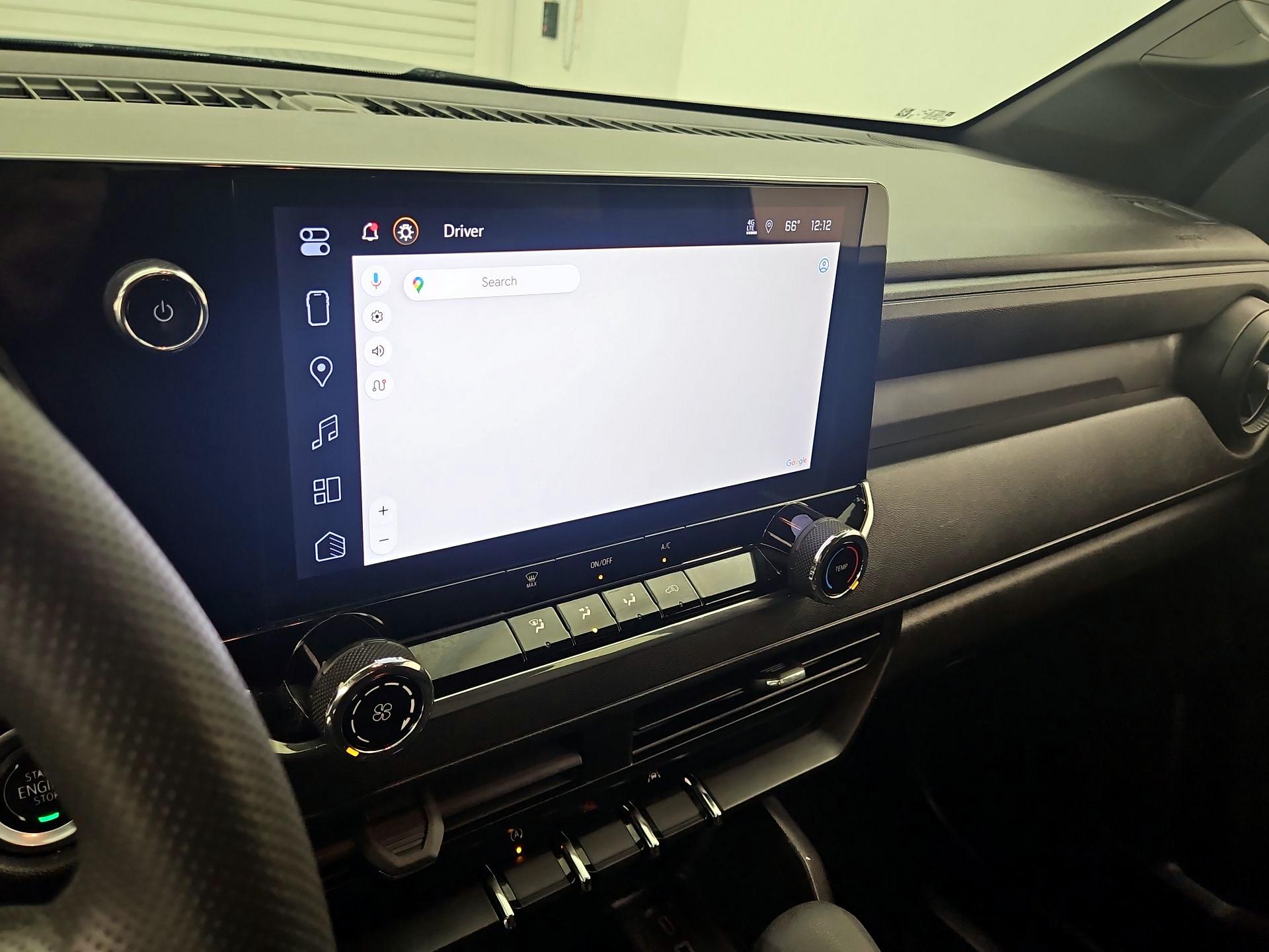 Thumbnail: 2024 Chevrolet Colorado - 14