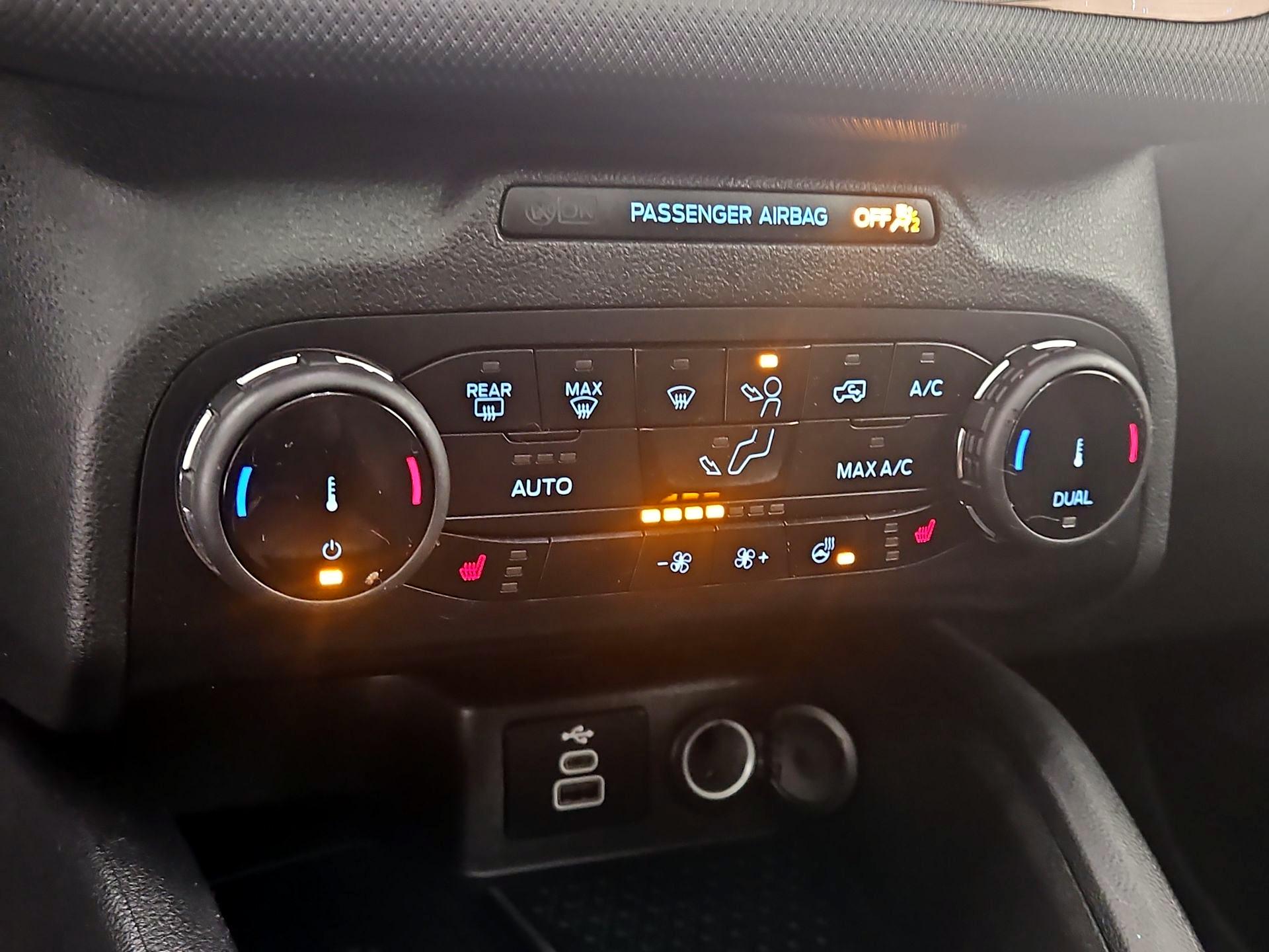 Thumbnail: 2023 Ford Bronco Sport - 17