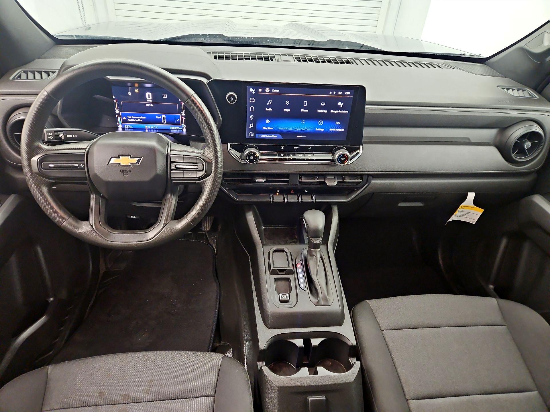 Thumbnail: 2023 Chevrolet Colorado - 9