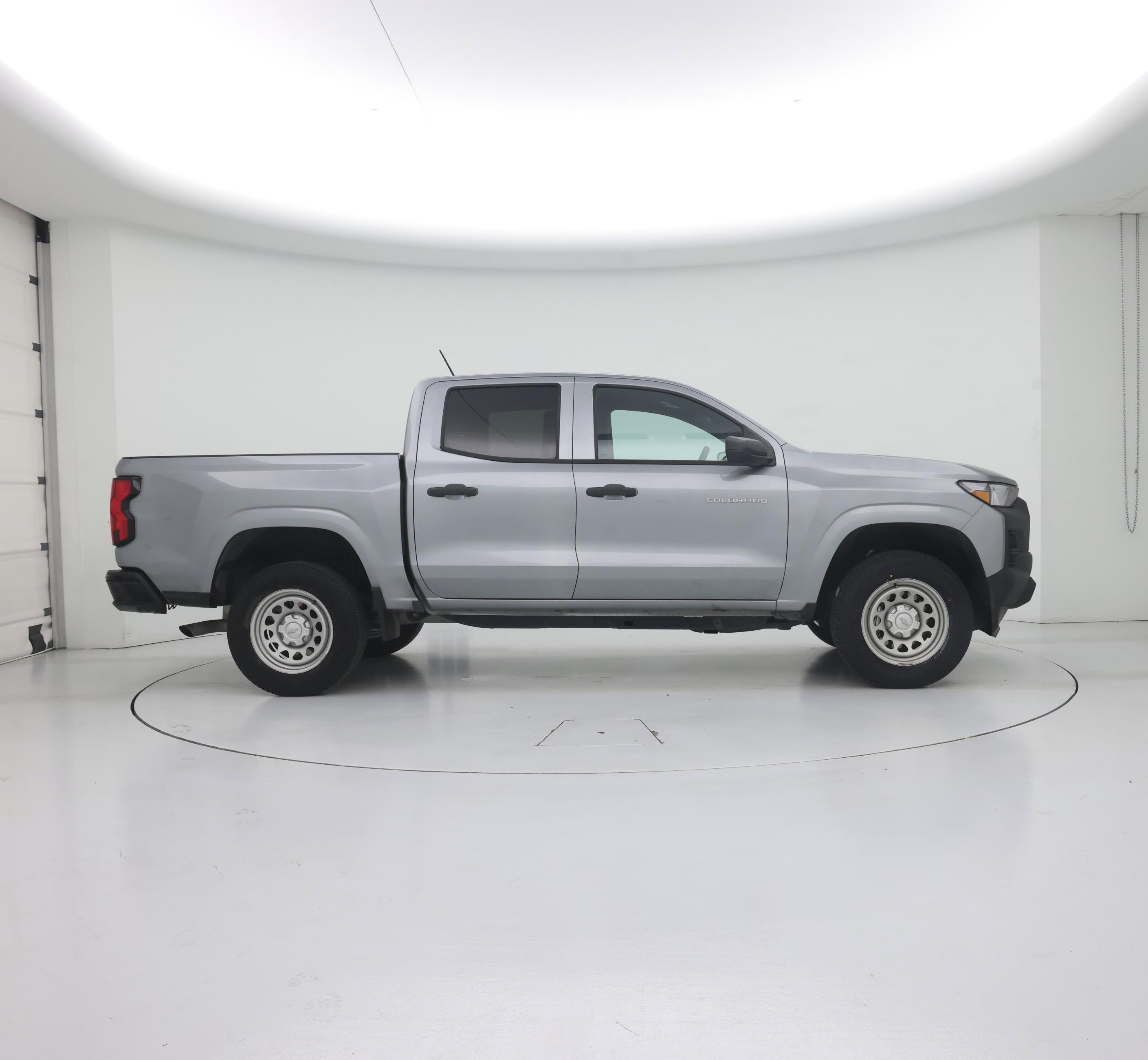 Thumbnail: 2023 Chevrolet Colorado - 7