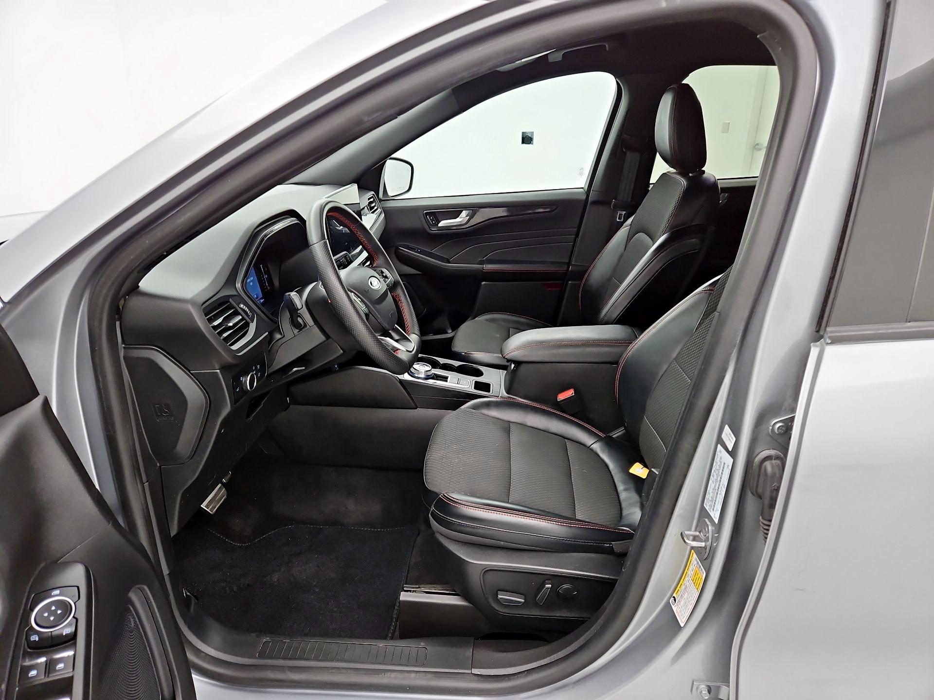 Thumbnail: 2023 Ford Escape - 11