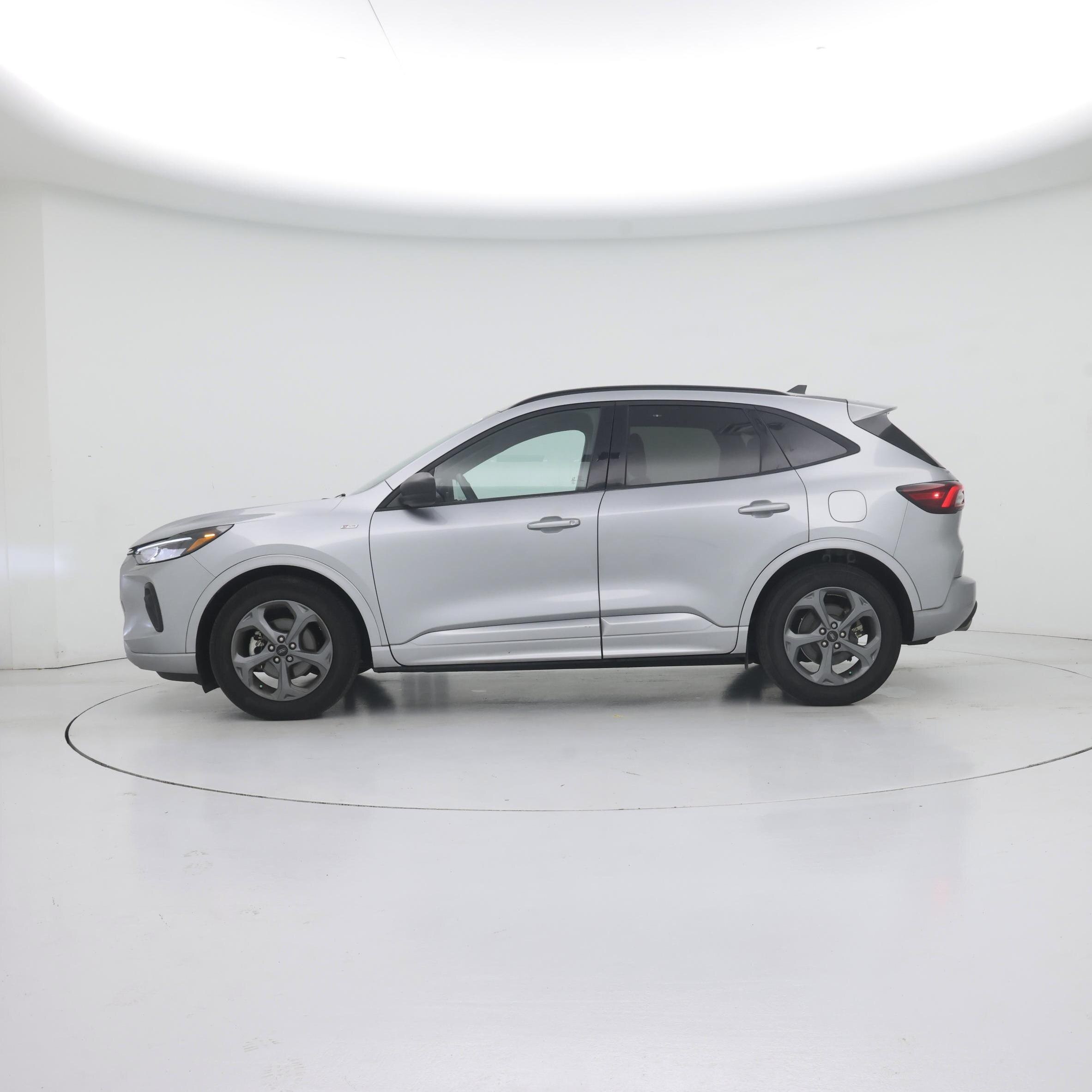 Thumbnail: 2023 Ford Escape - 3