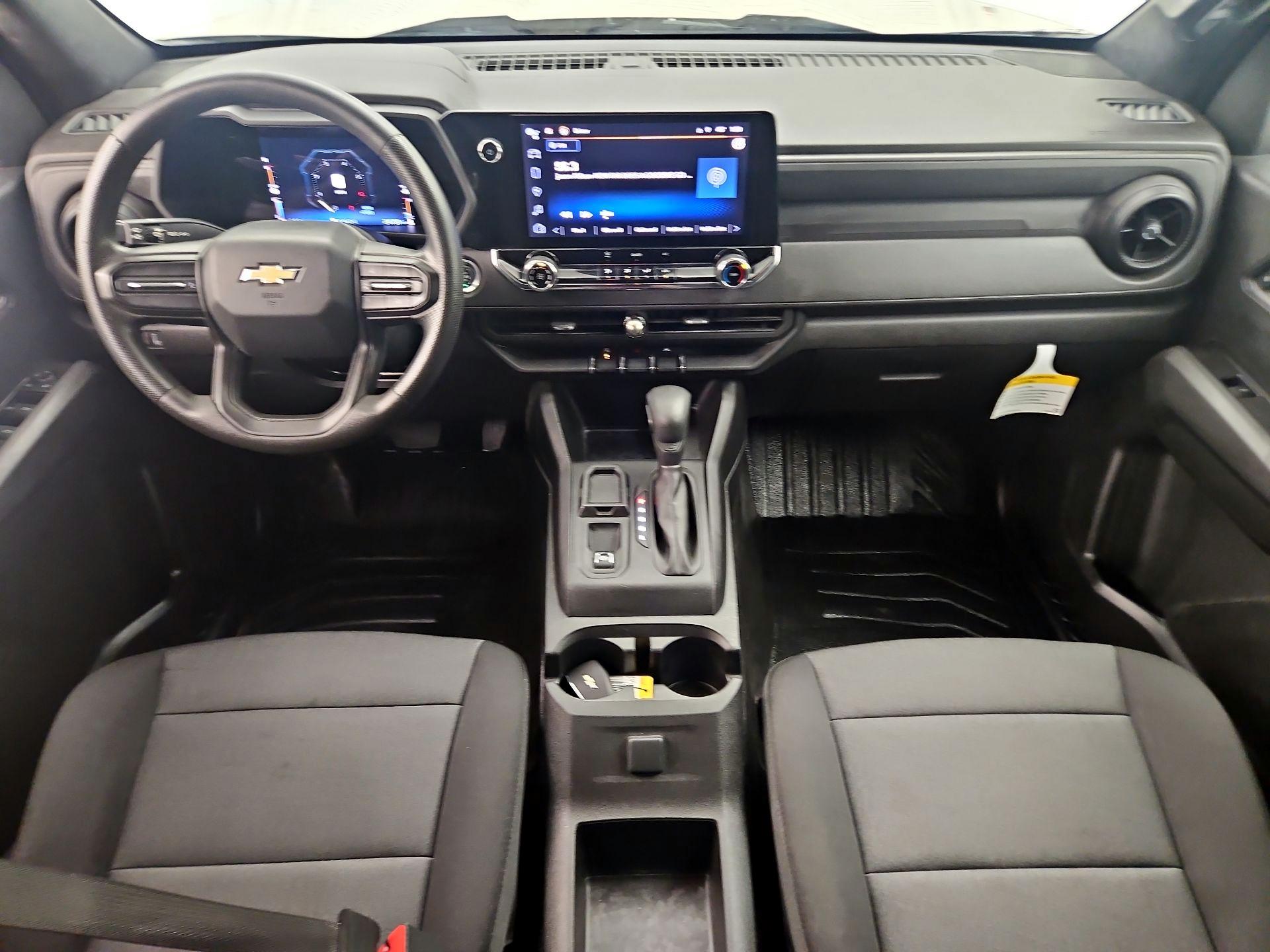 Thumbnail: 2023 Chevrolet Colorado - 9