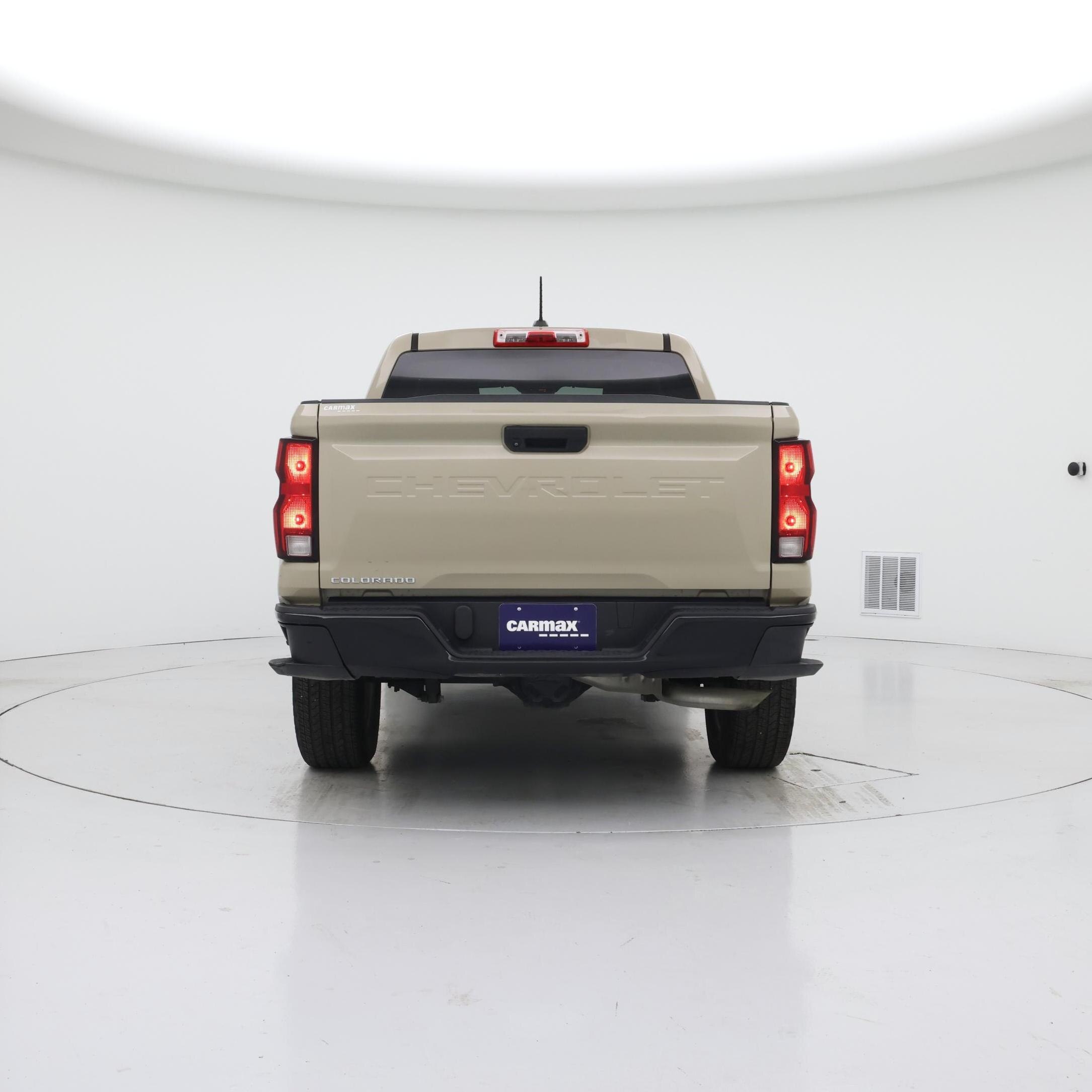 Thumbnail: 2023 Chevrolet Colorado - 6