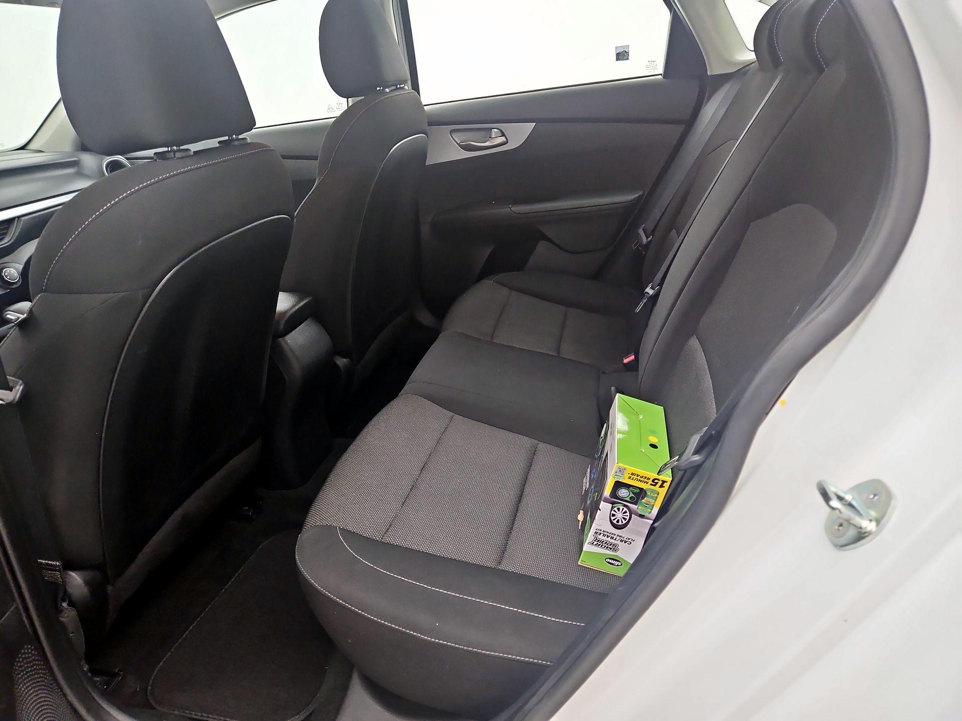 Thumbnail: 2023 Kia Forte - 19