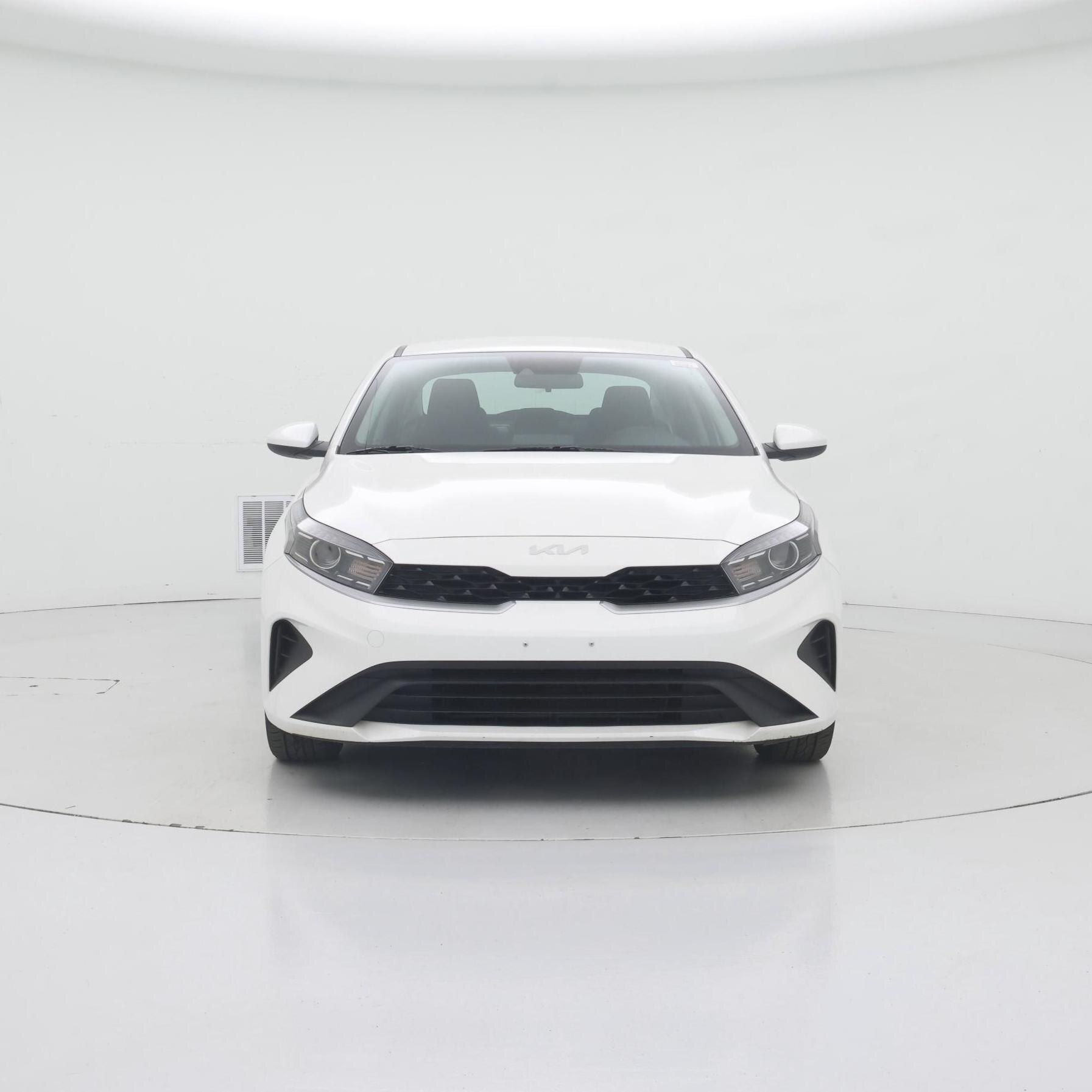 Thumbnail: 2023 Kia Forte - 5