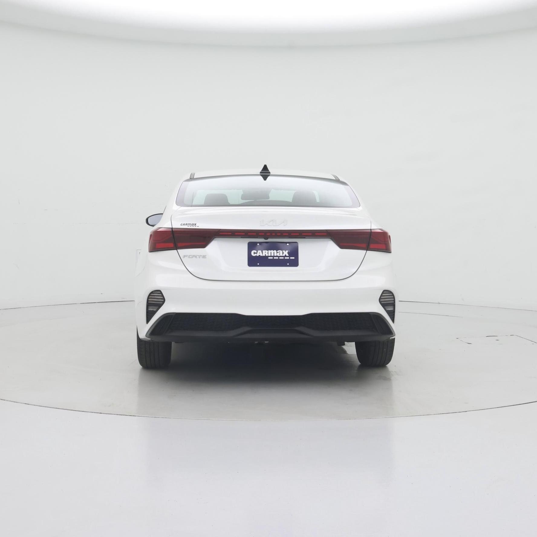 Thumbnail: 2023 Kia Forte - 6