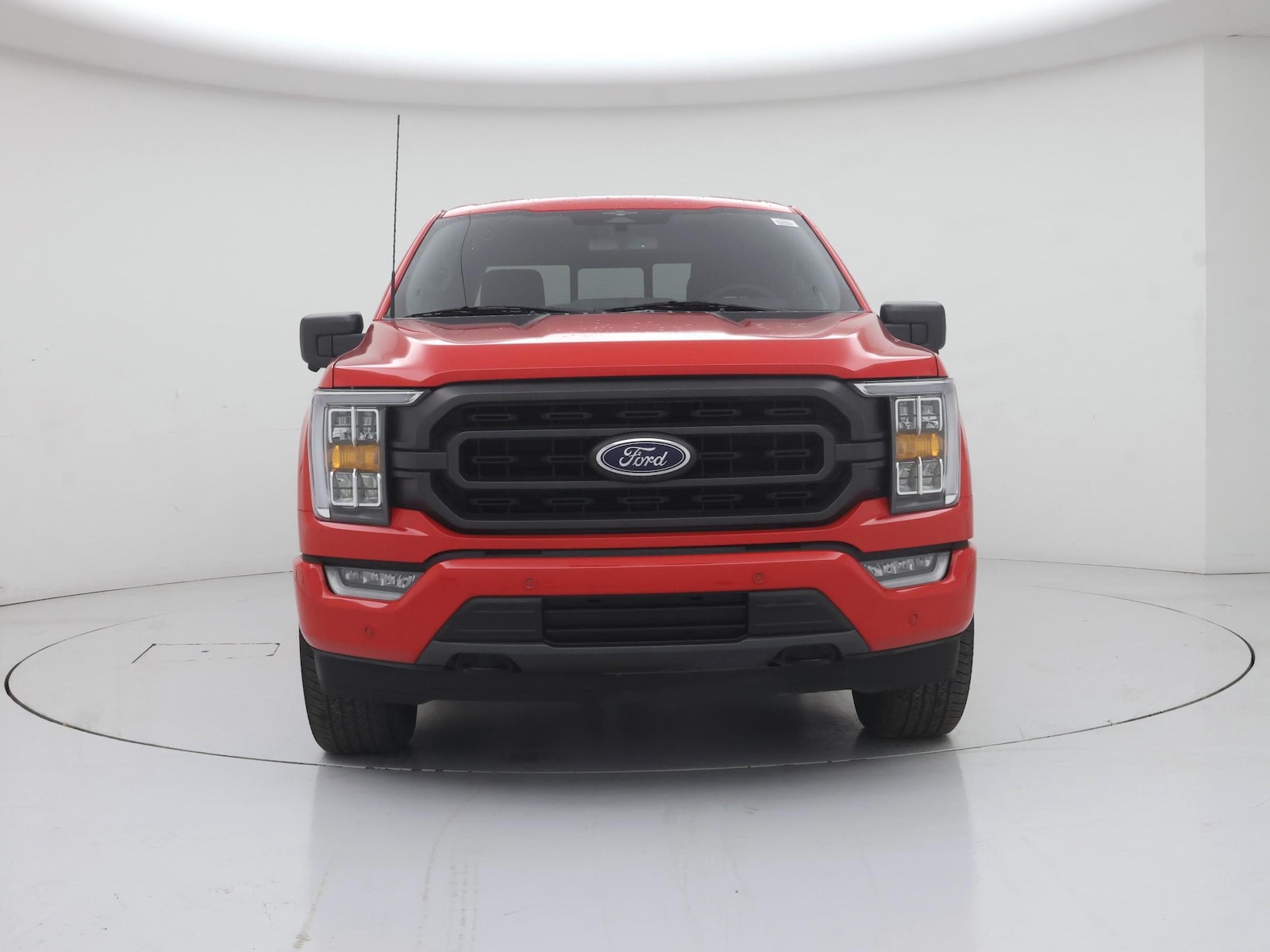 2023 Ford F-150 XLT - Photo 6