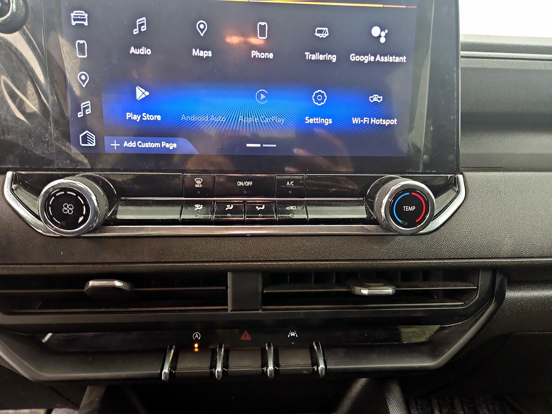 Thumbnail: 2023 Chevrolet Colorado - 16