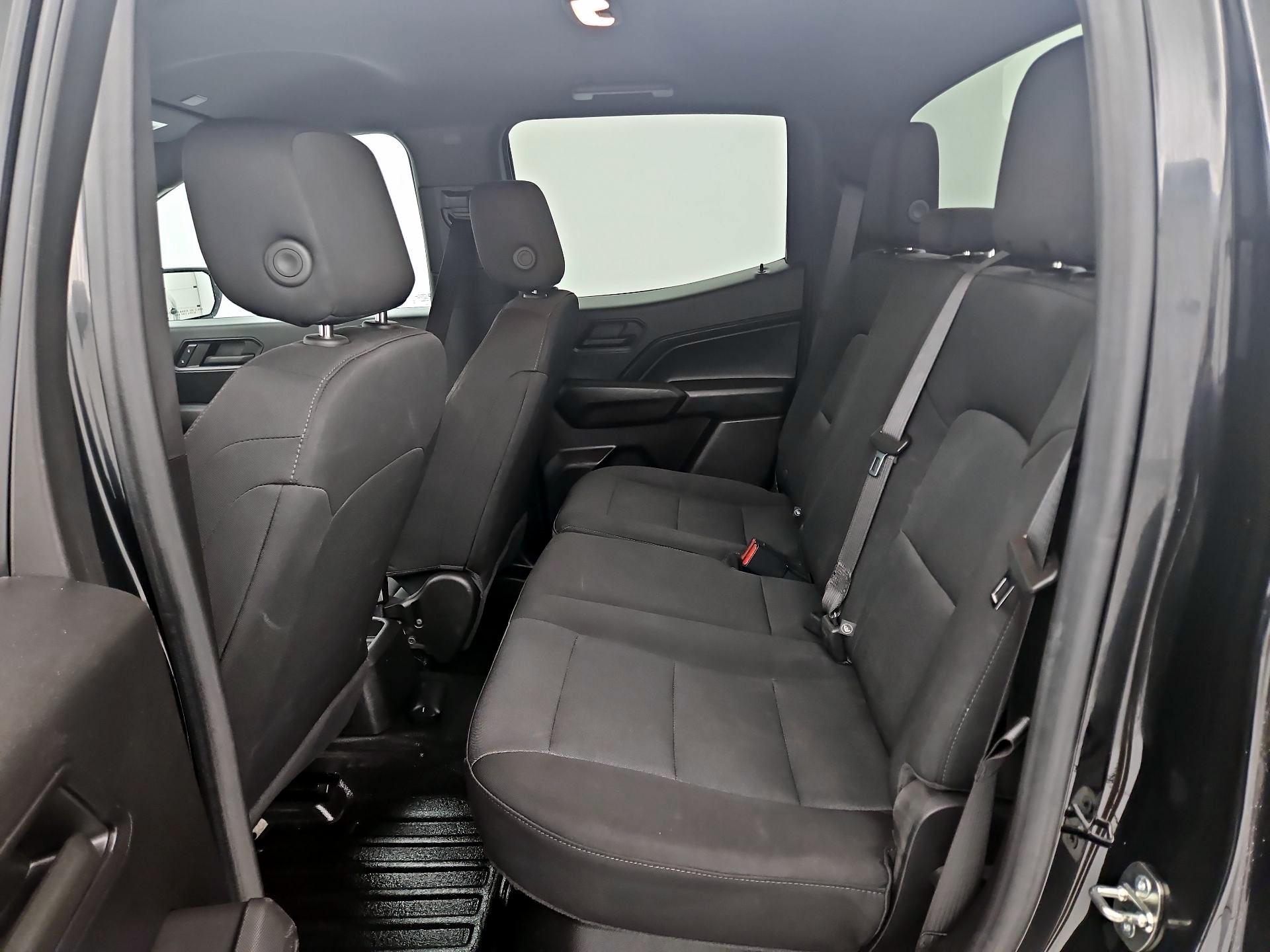 Thumbnail: 2023 Chevrolet Colorado - 19