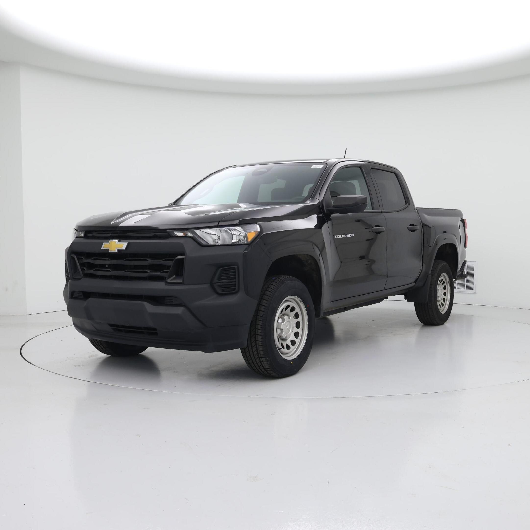 Thumbnail: 2023 Chevrolet Colorado - 4