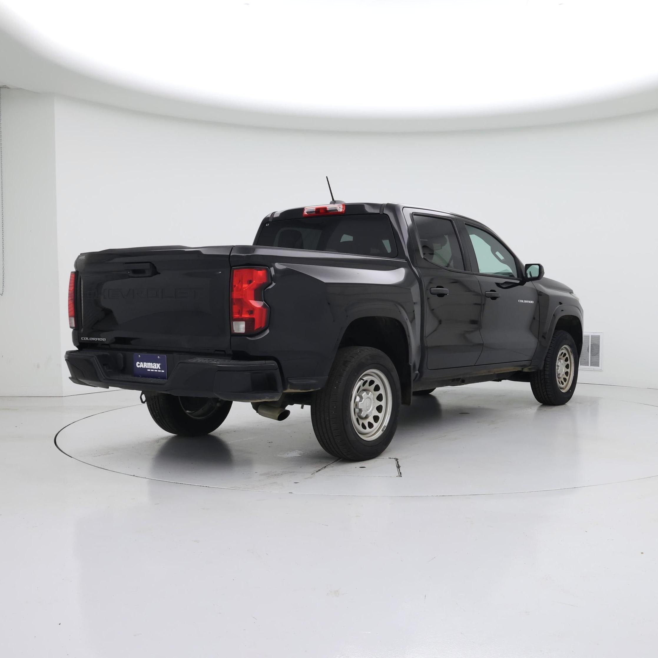 Thumbnail: 2023 Chevrolet Colorado - 8