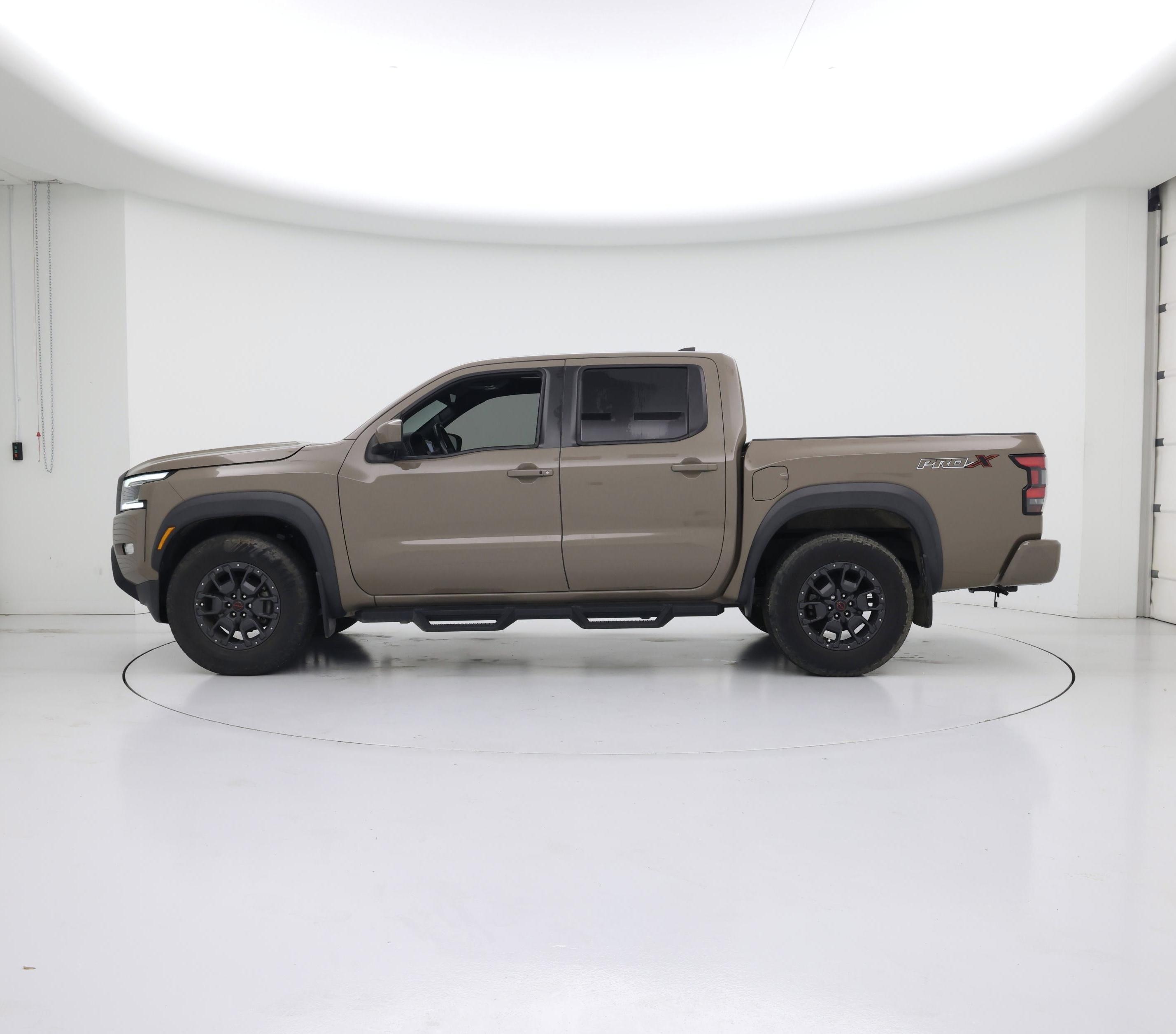 Thumbnail: 2023 Nissan Frontier - 3
