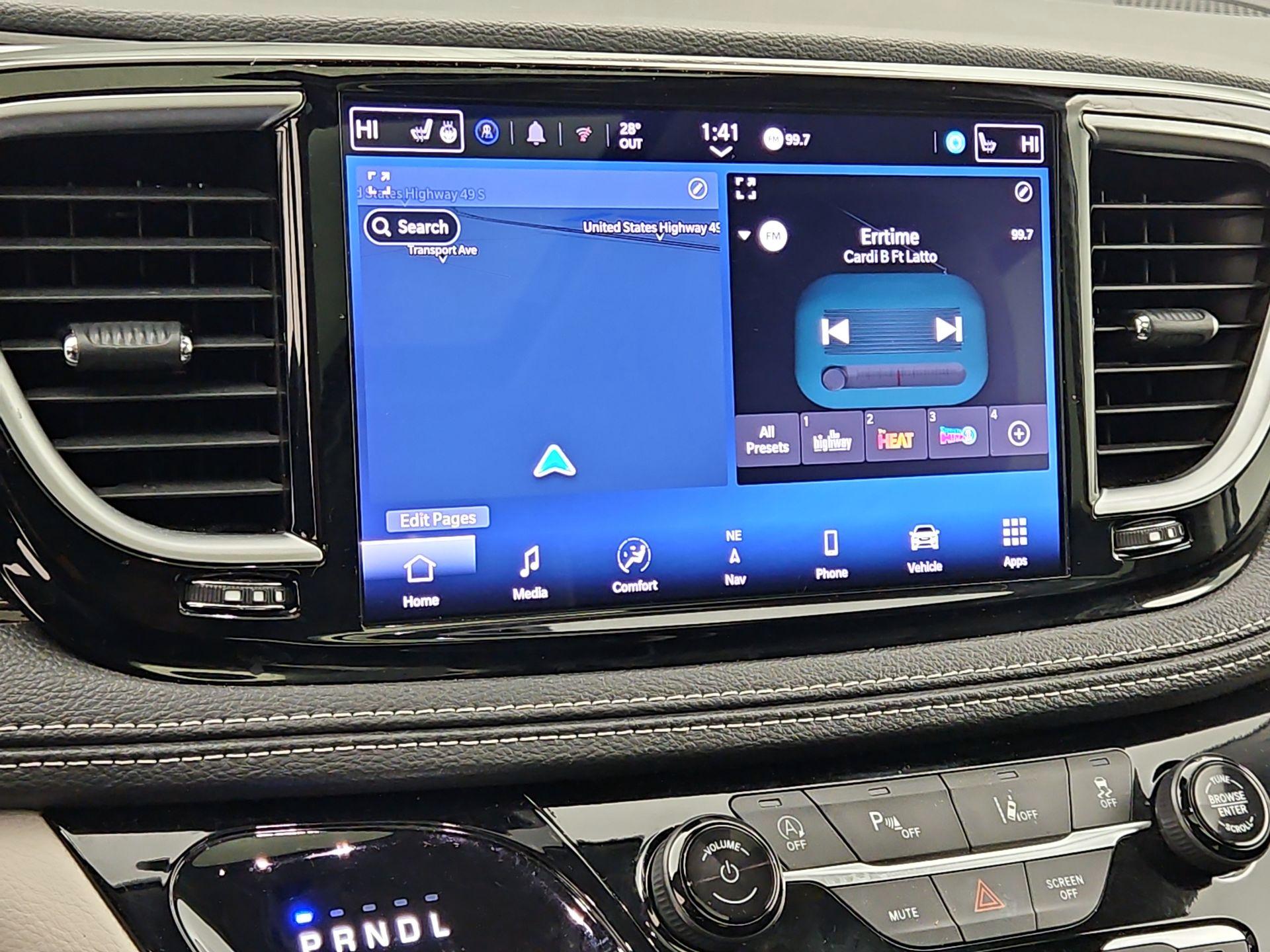 Thumbnail: 2024 Chrysler Pacifica - 16