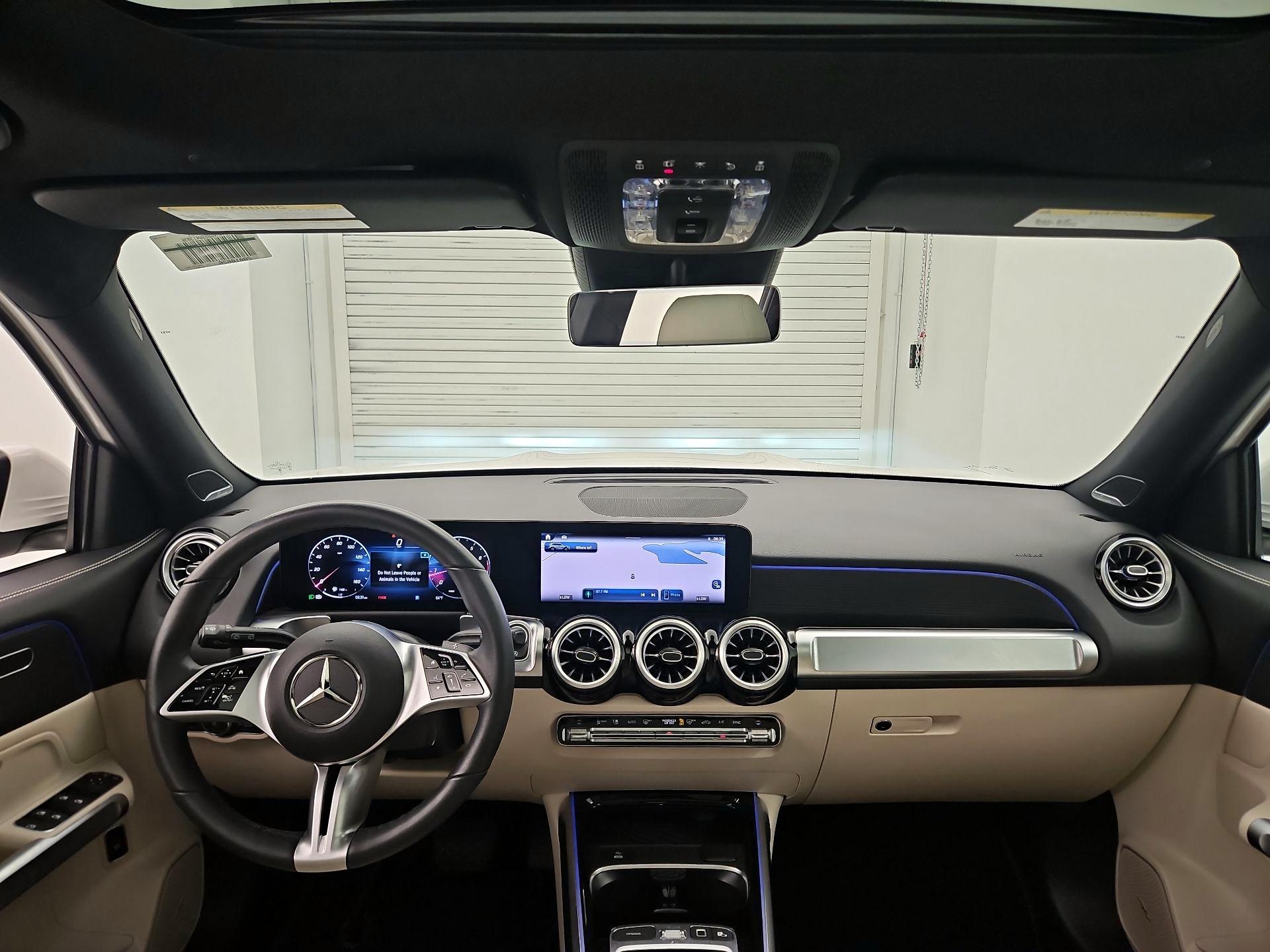 Thumbnail: 2025 Mercedes-Benz GLB - 9