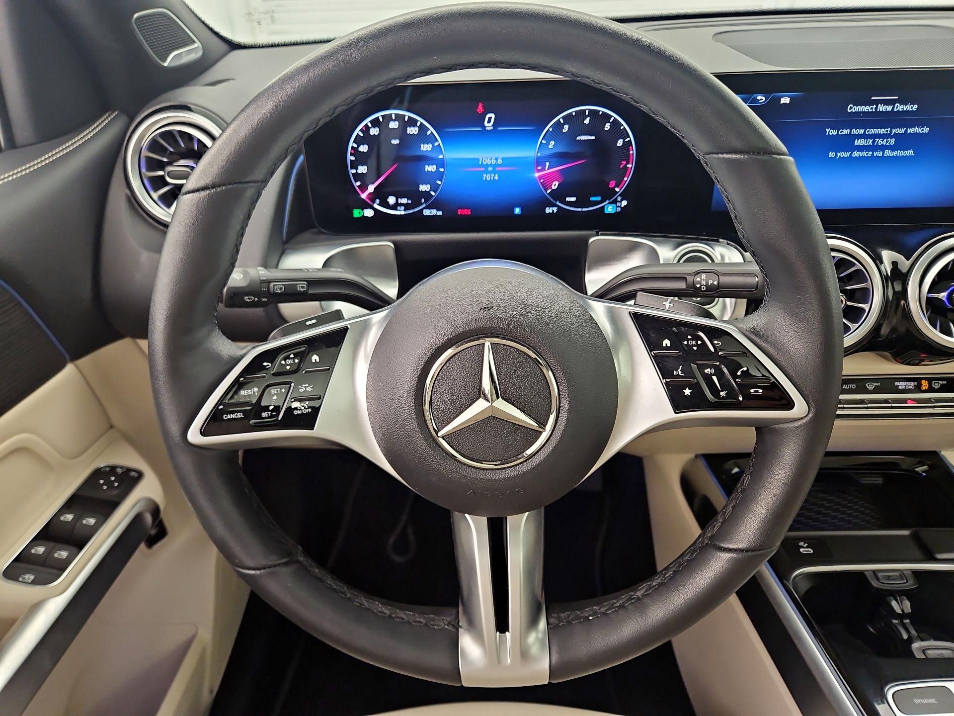 Thumbnail: 2025 Mercedes-Benz GLB - 10