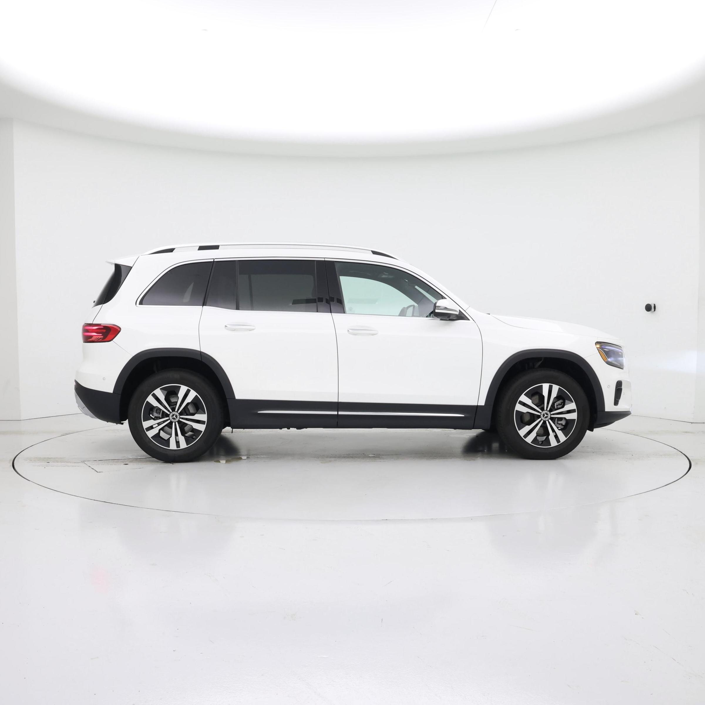 Thumbnail: 2025 Mercedes-Benz GLB - 7