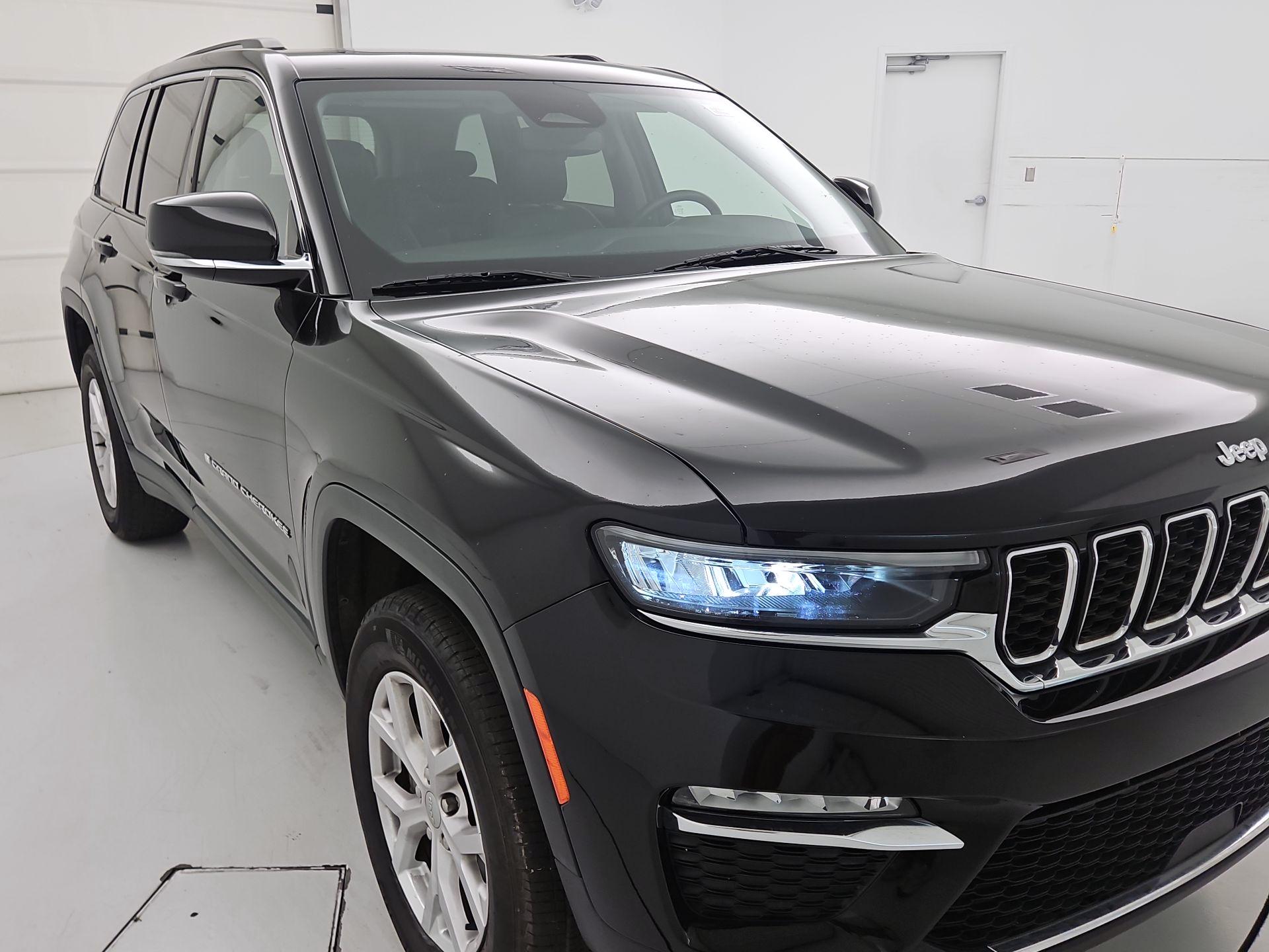 Thumbnail: 2022 Jeep Grand Cherokee - 1