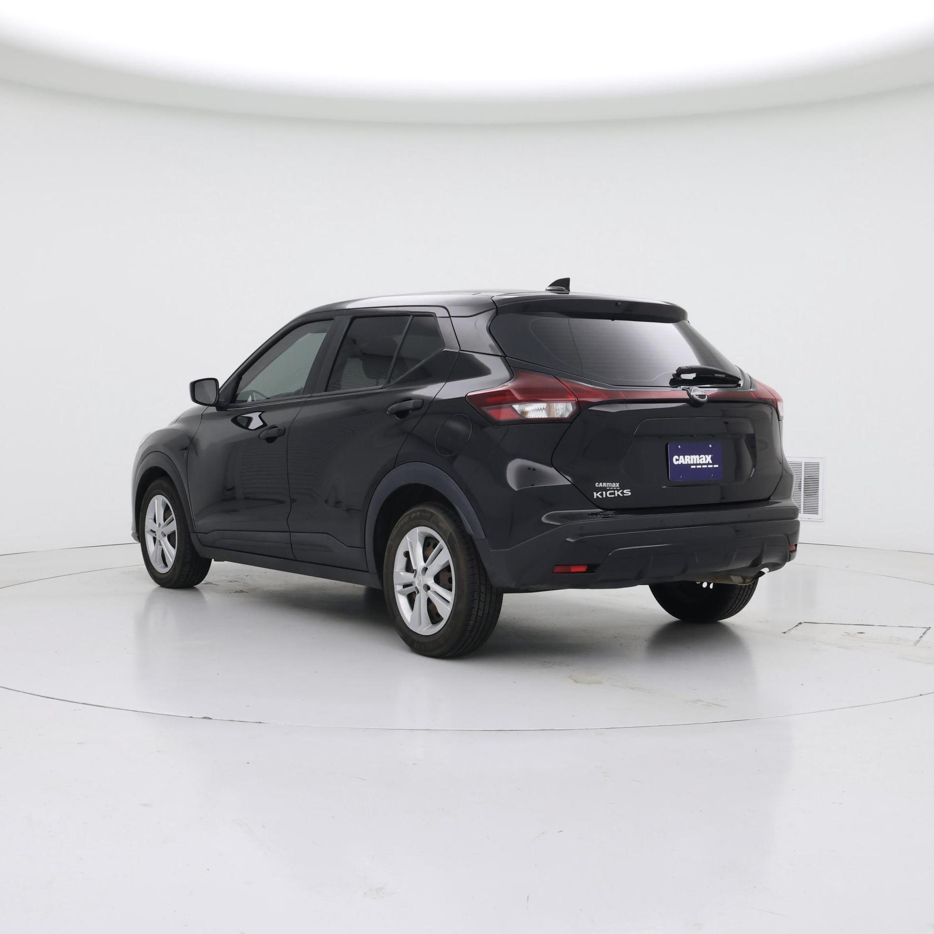 Thumbnail: 2022 Nissan Kicks - 2