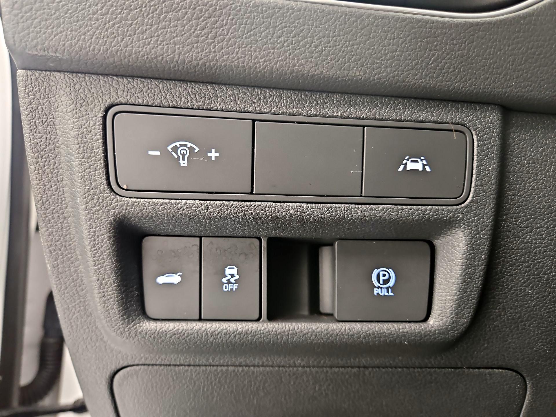 Thumbnail: 2022 Hyundai Sonata - 13