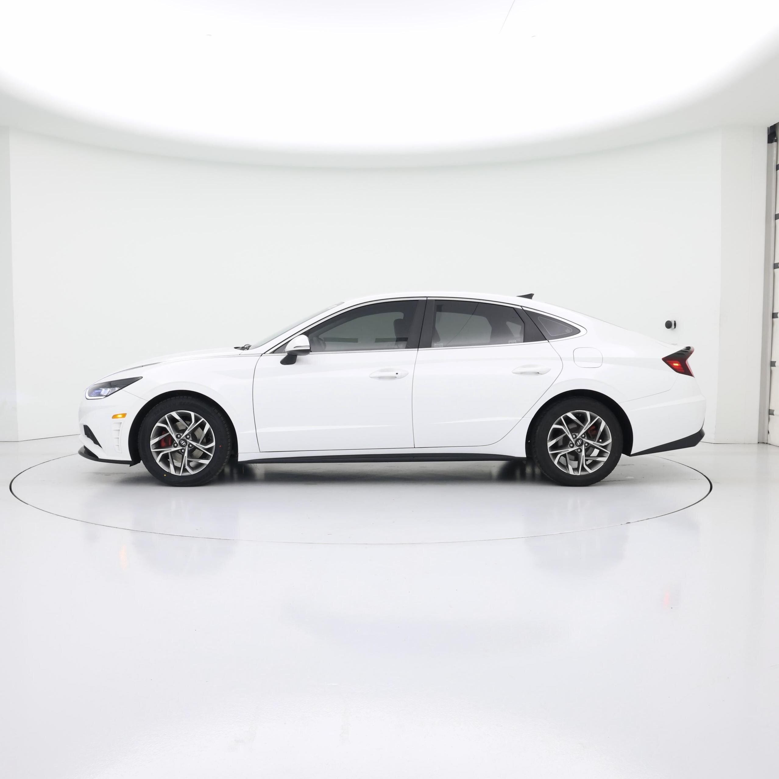 Thumbnail: 2022 Hyundai Sonata - 3