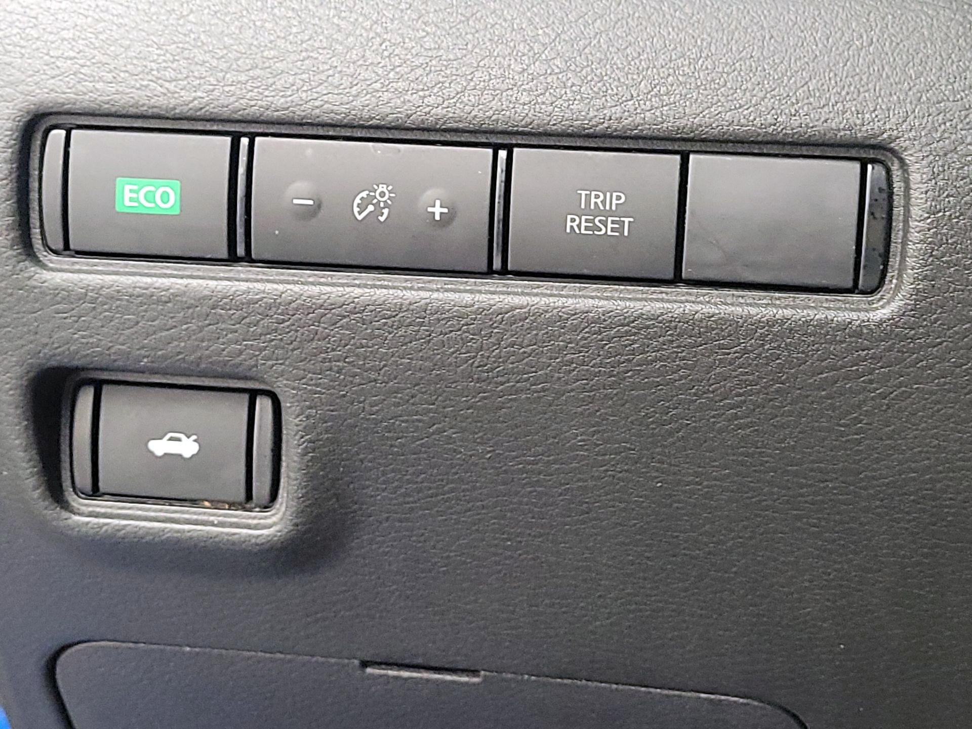 Thumbnail: 2020 Nissan Sentra - 13