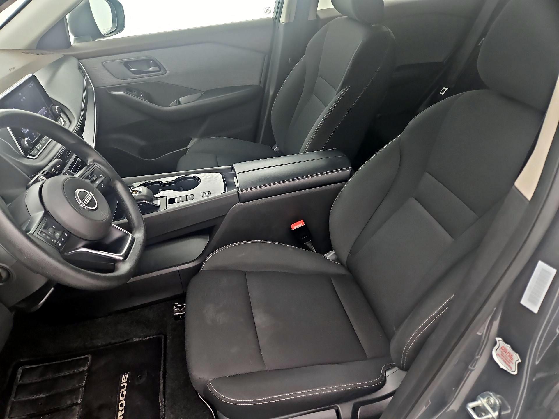 Thumbnail: 2023 Nissan Rogue - 11