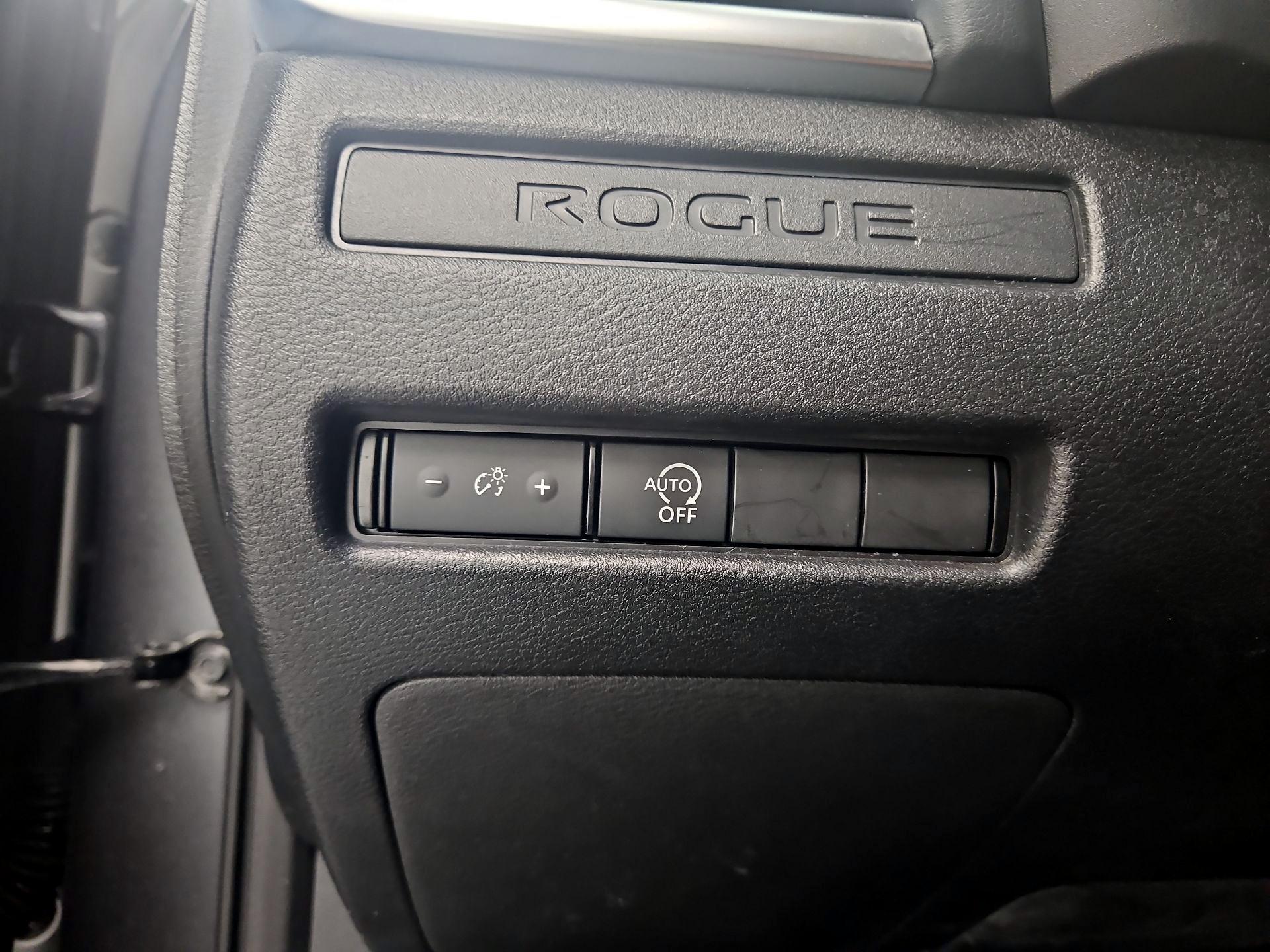 Thumbnail: 2023 Nissan Rogue - 13