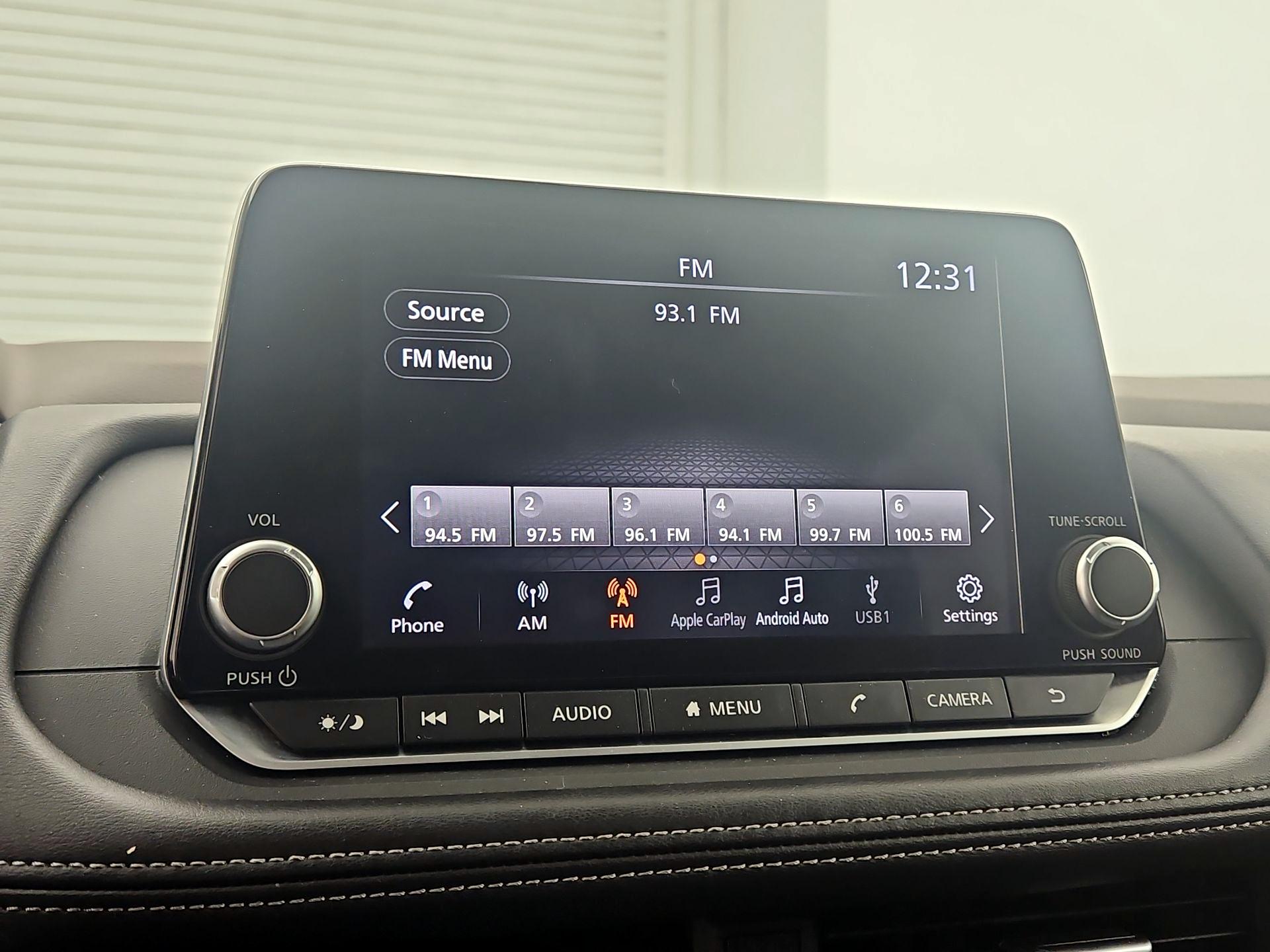 Thumbnail: 2023 Nissan Rogue - 15